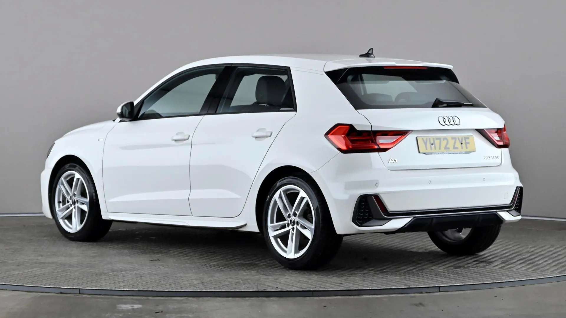 A 2022 AUDI A1 30 TFSI 110 S Line A 2022 AUDI A1 30 TFSI 110 S Line