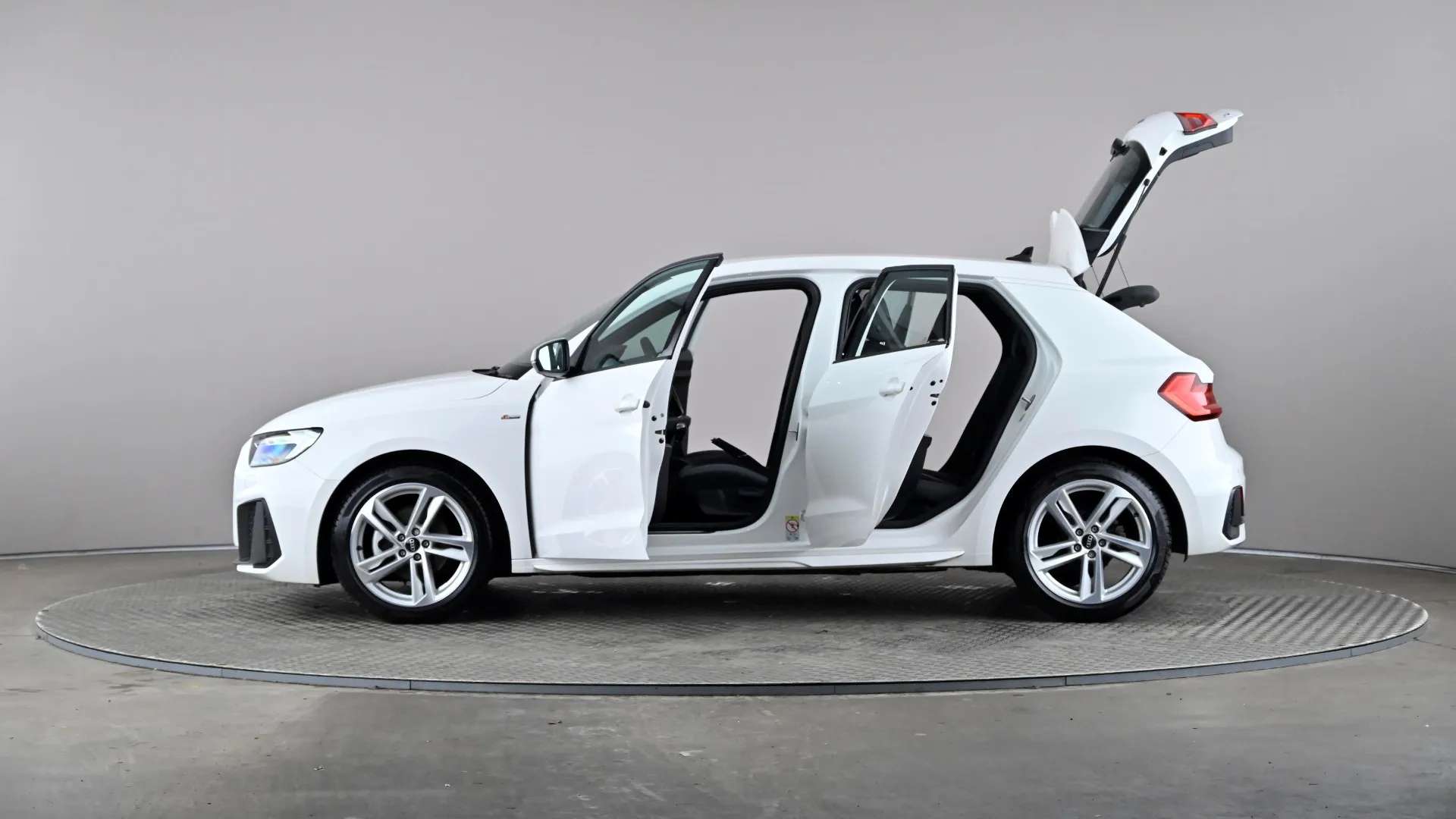 2022 AUDI A1 2022 AUDI A1