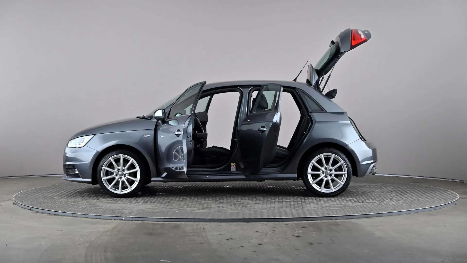 2018 AUDI A1 2018 AUDI A1