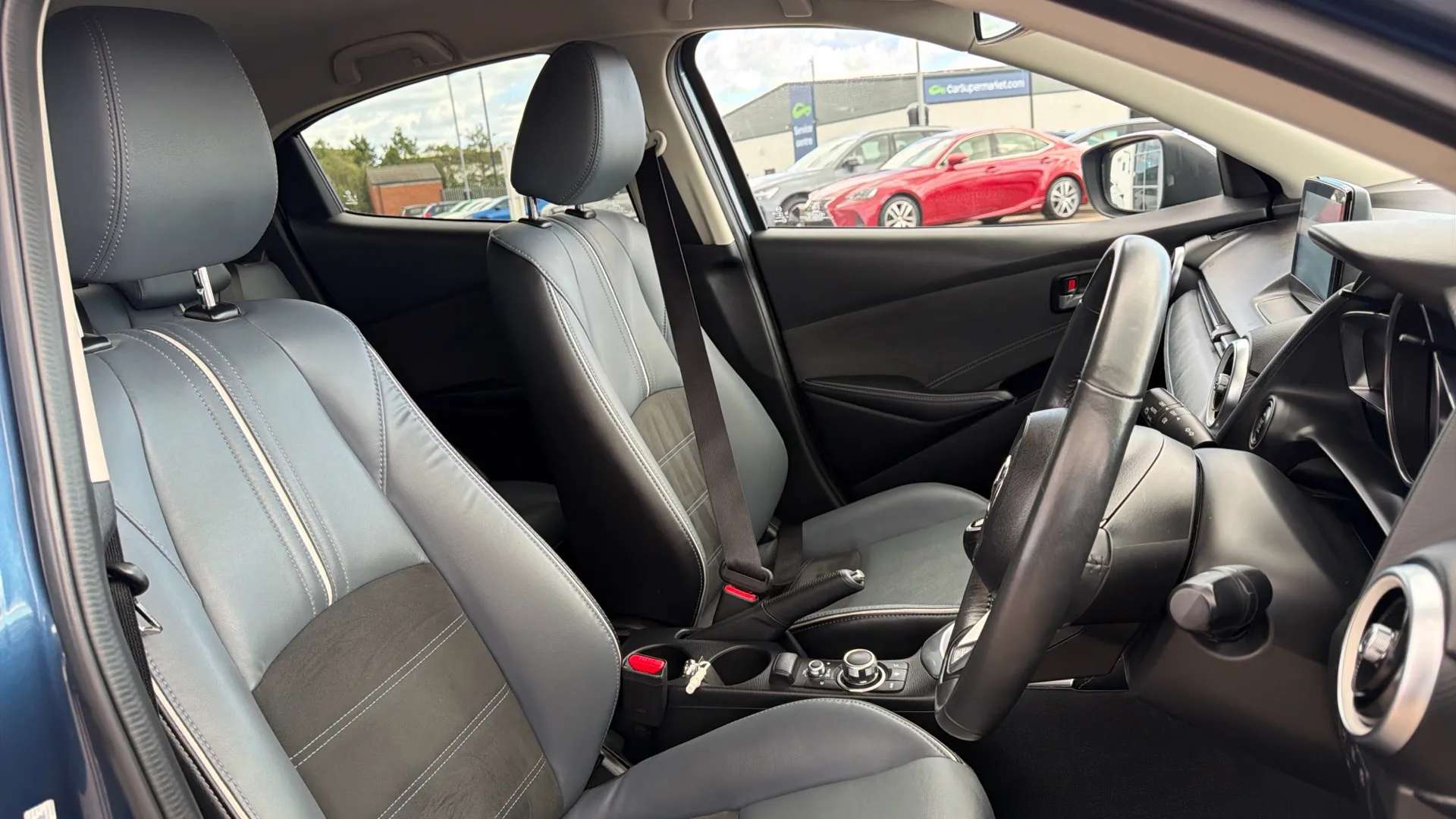 2020 MAZDA MAZDA2 2020 MAZDA MAZDA2