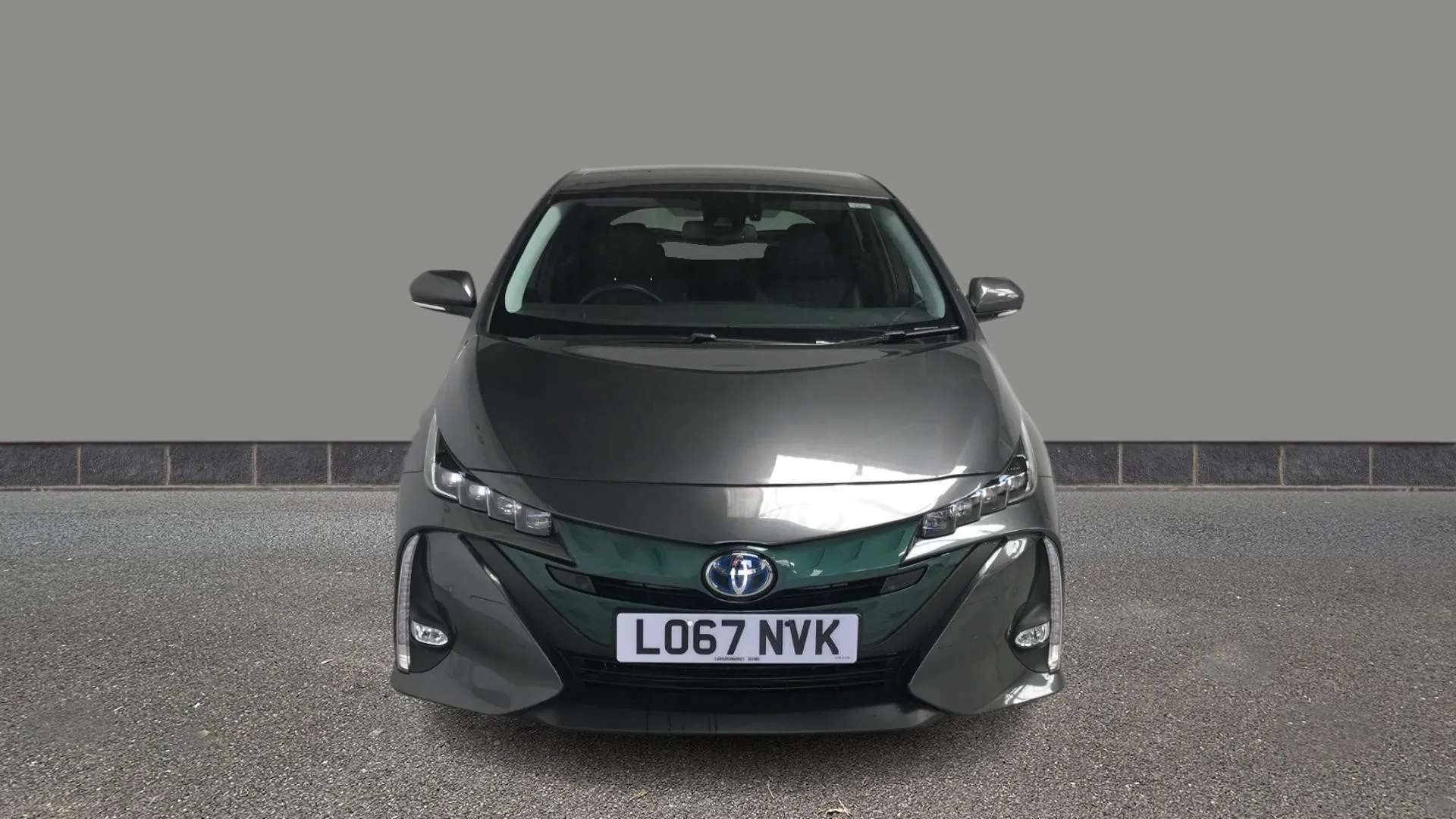 A 2017 TOYOTA PRIUS 1.8 VVTi Plug-in Excel CVT A 2017 TOYOTA PRIUS 1.8 VVTi Plug-in Excel CVT