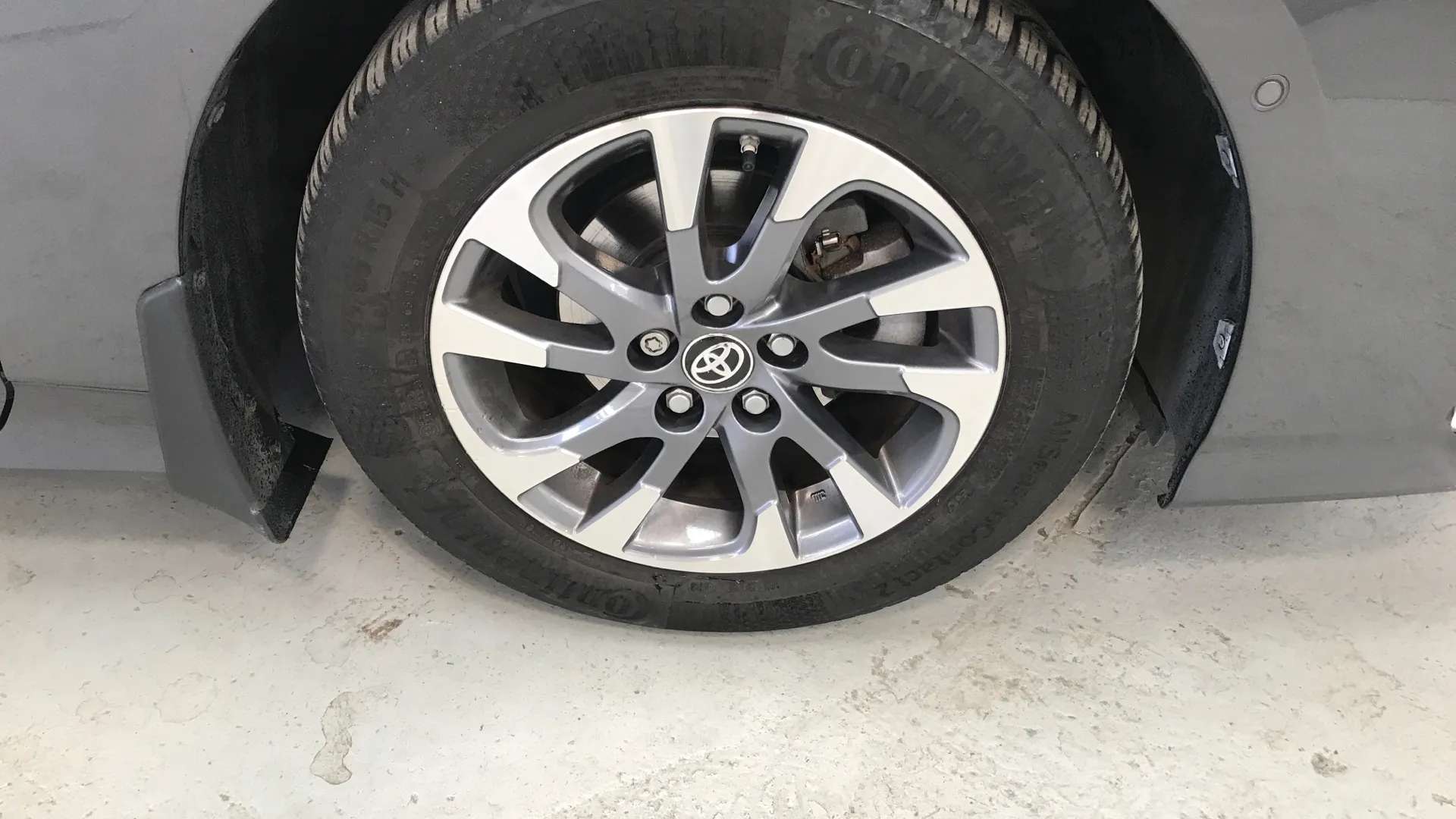 2017 TOYOTA PRIUS 2017 TOYOTA PRIUS
