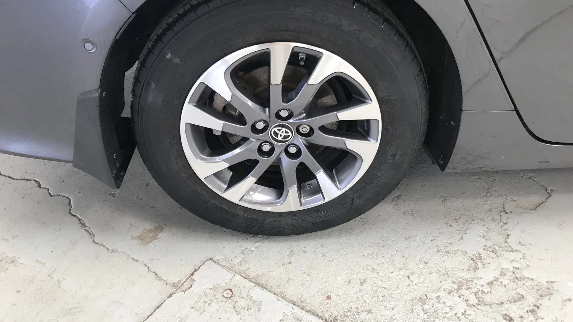 2017 TOYOTA PRIUS 2017 TOYOTA PRIUS