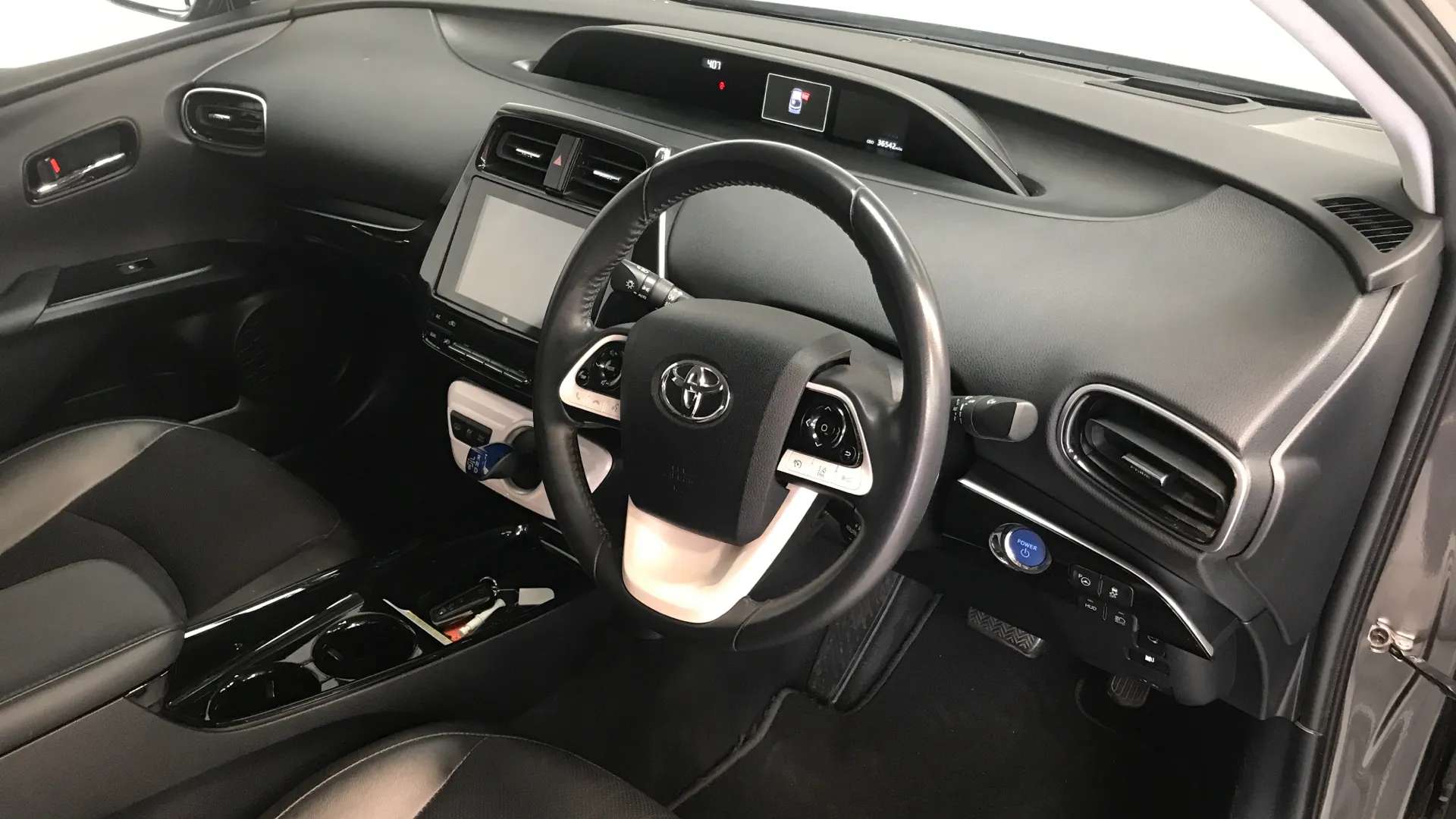 2017 TOYOTA PRIUS 2017 TOYOTA PRIUS
