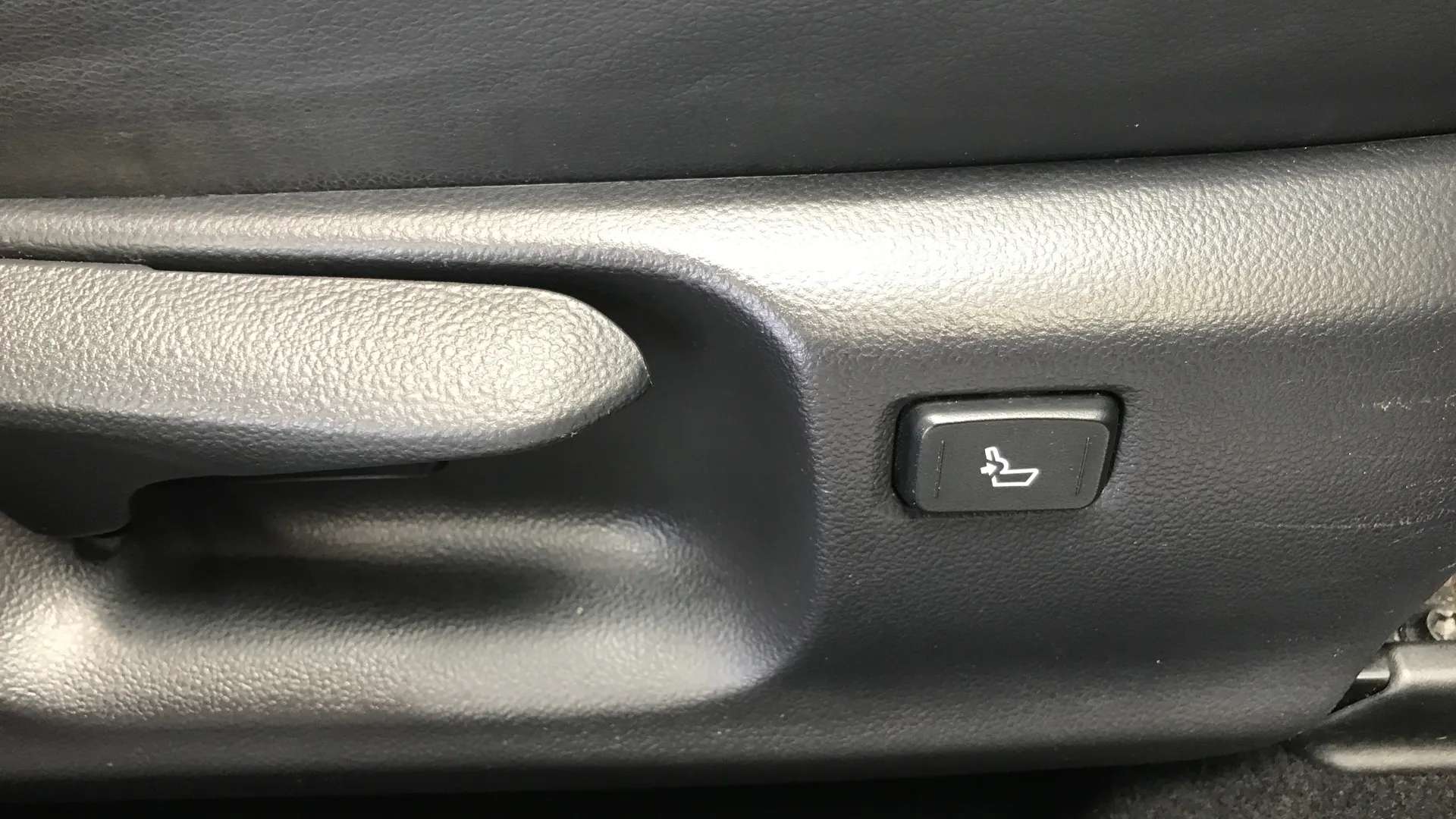 2017 TOYOTA PRIUS 2017 TOYOTA PRIUS