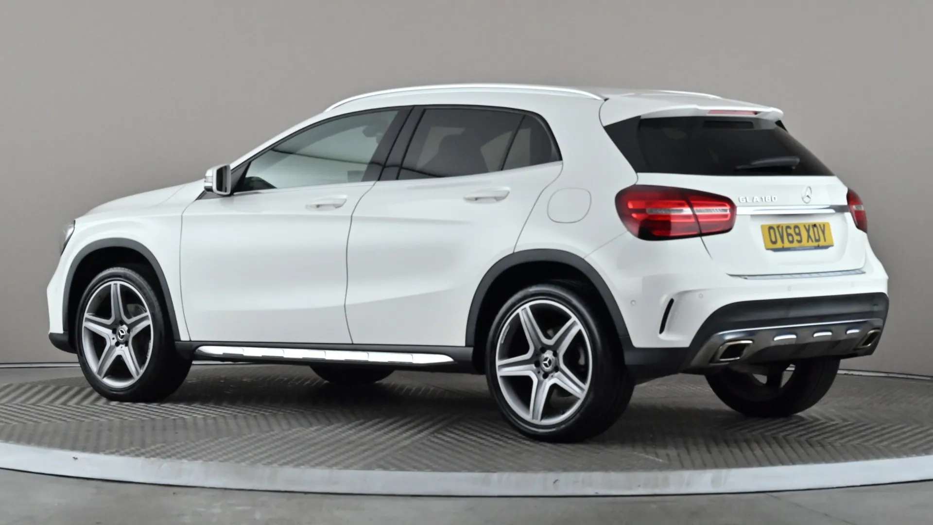 A 2019 MERCEDES-BENZ GLA GLA 180 AMG Line Edition A 2019 MERCEDES-BENZ GLA GLA 180 AMG Line Edition