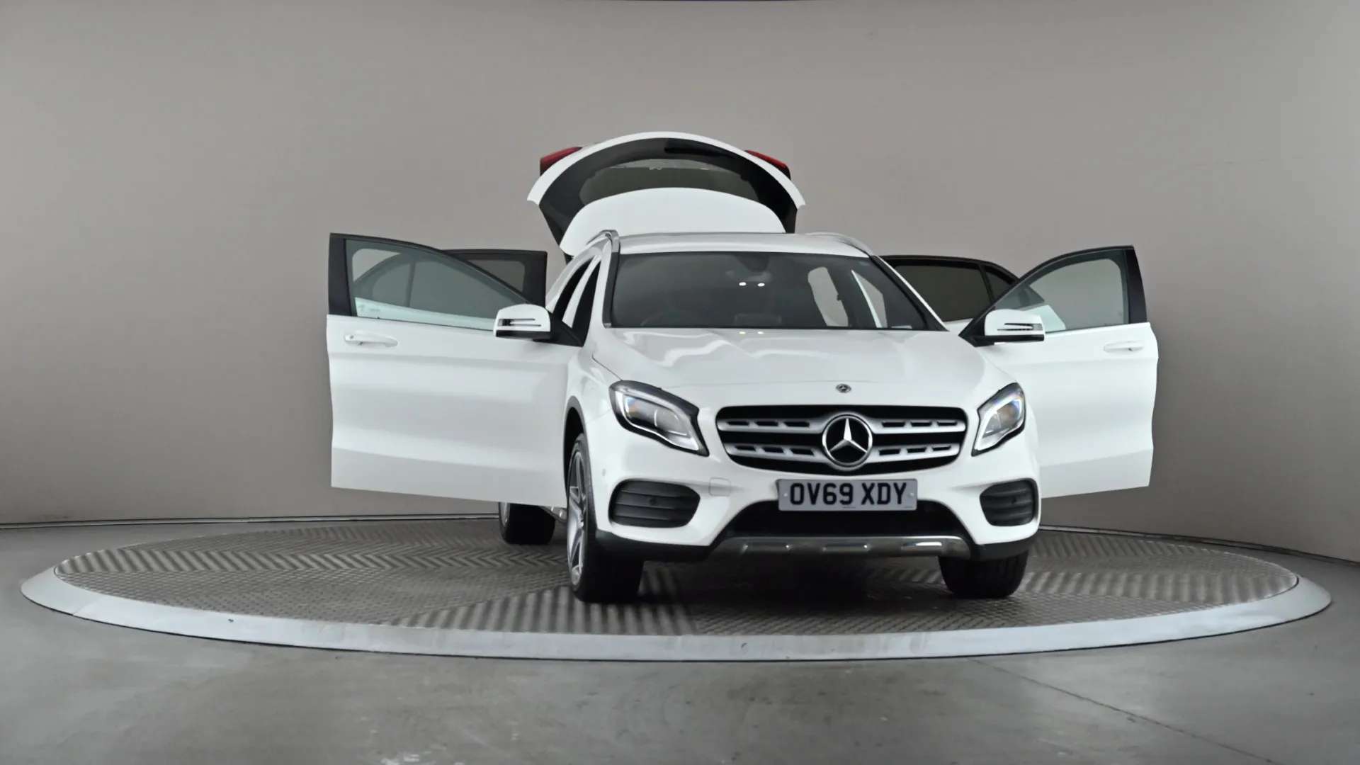2019 MERCEDES-BENZ GLA 2019 MERCEDES-BENZ GLA