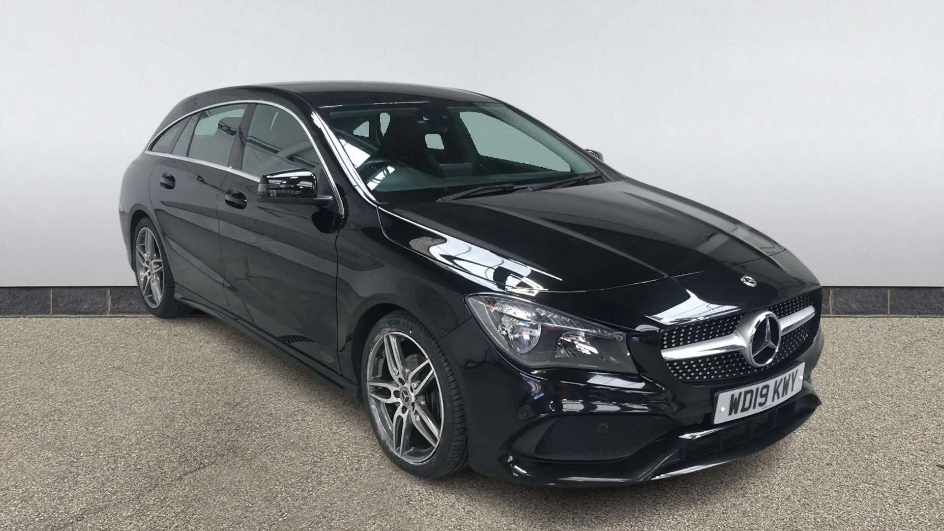 A 2019 MERCEDES-BENZ CLA CLASS CLA 180 AMG Line Edition A 2019 MERCEDES-BENZ CLA CLASS CLA 180 AMG Line Edition