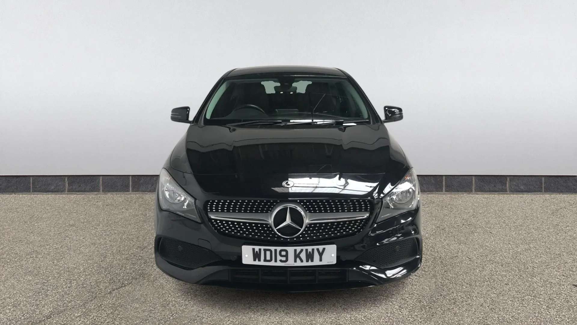A 2019 MERCEDES-BENZ CLA CLASS CLA 180 AMG Line Edition A 2019 MERCEDES-BENZ CLA CLASS CLA 180 AMG Line Edition
