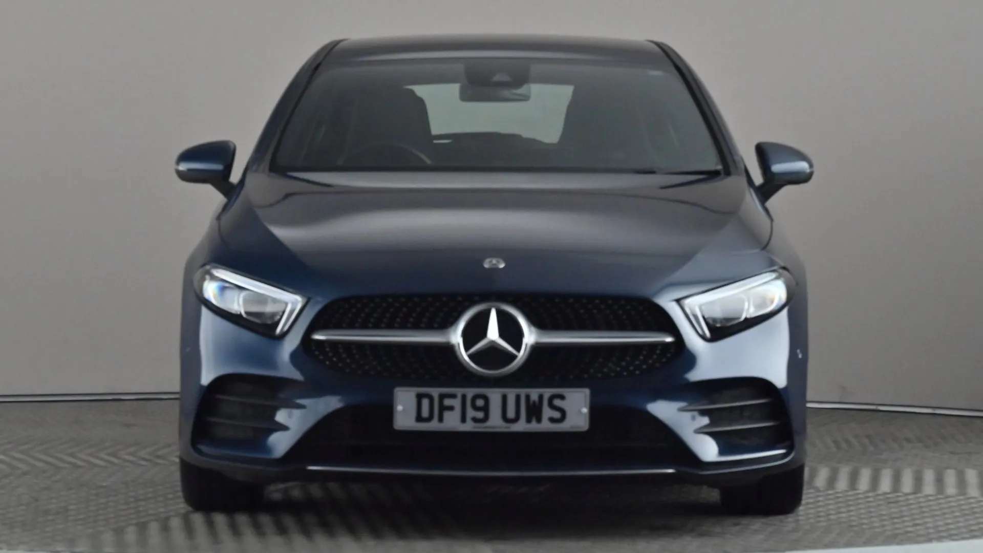 A 2019 MERCEDES-BENZ A CLASS A200 AMG Line Premium A 2019 MERCEDES-BENZ A CLASS A200 AMG Line Premium