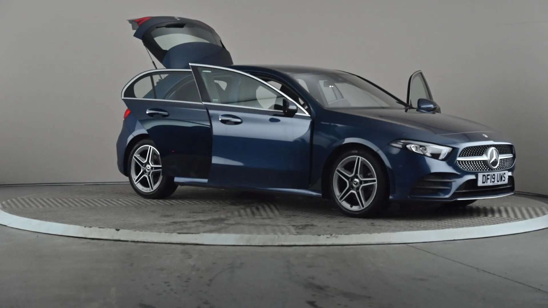 2019 MERCEDES-BENZ A CLASS 2019 MERCEDES-BENZ A CLASS