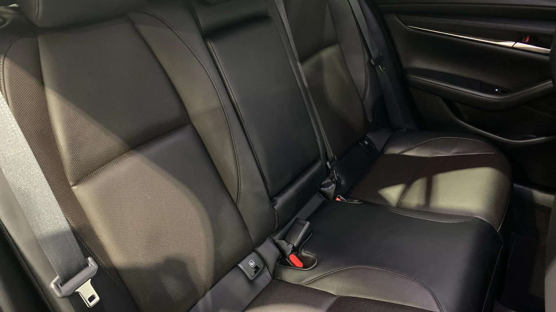 A 2023 MAZDA MAZDA3 2.0 e-Skyactiv G MHEV Takumi A 2023 MAZDA MAZDA3 2.0 e-Skyactiv G MHEV Takumi