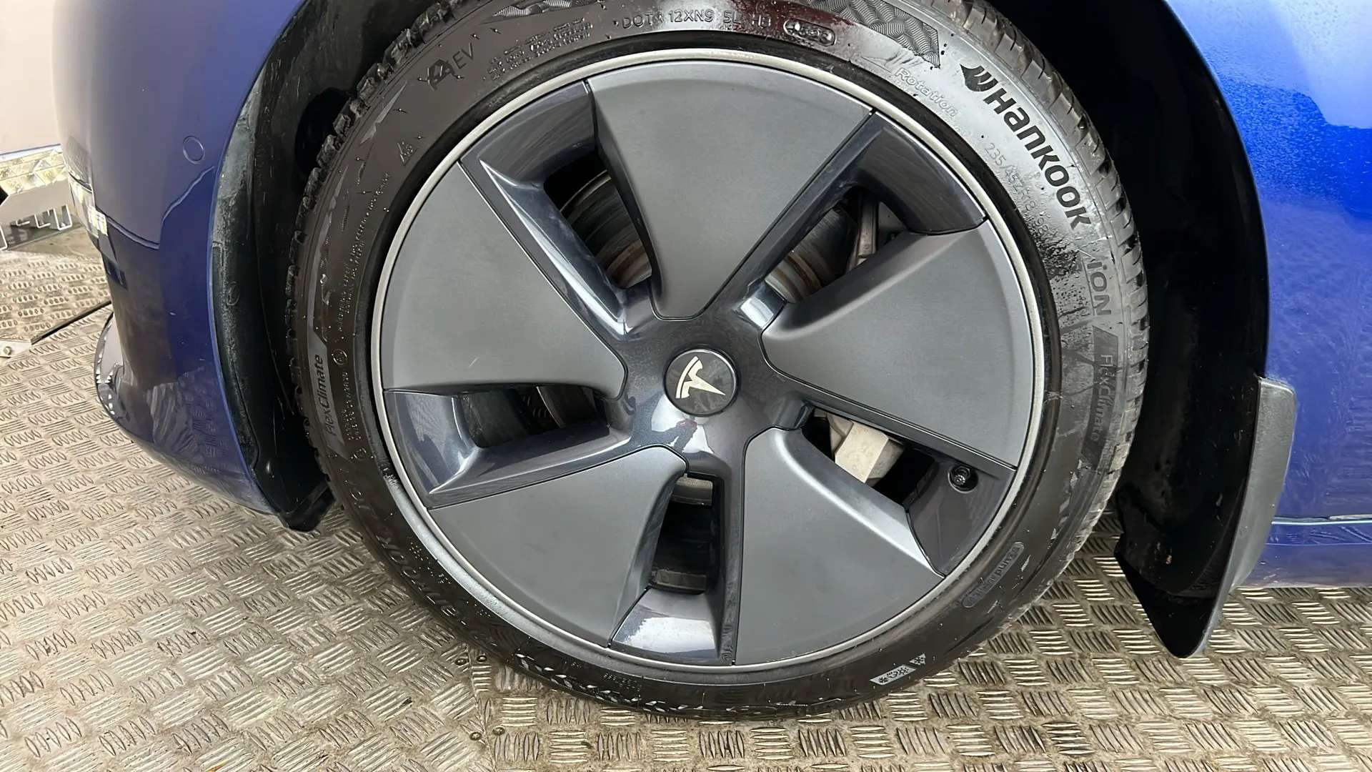 2021 TESLA MODEL 3 2021 TESLA MODEL 3