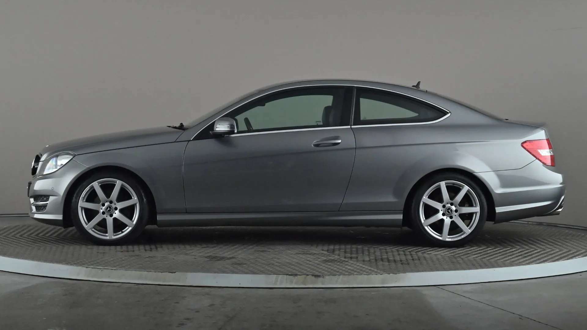 A 2014 MERCEDES-BENZ C CLASS C250 CDI BlueEFFICIENCY AMG Sport Auto A 2014 MERCEDES-BENZ C CLASS C250 CDI BlueEFFICIENCY AMG Sport Auto