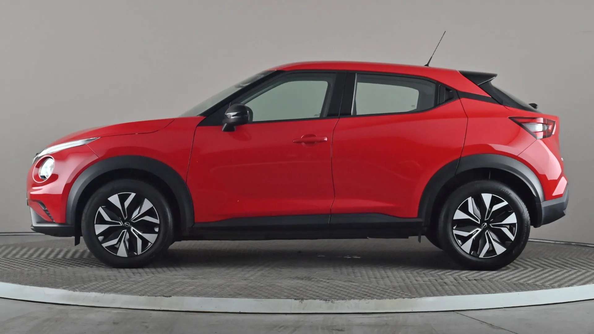 A 2022 NISSAN JUKE 1.0 DiG-T 114 Acenta A 2022 NISSAN JUKE 1.0 DiG-T 114 Acenta