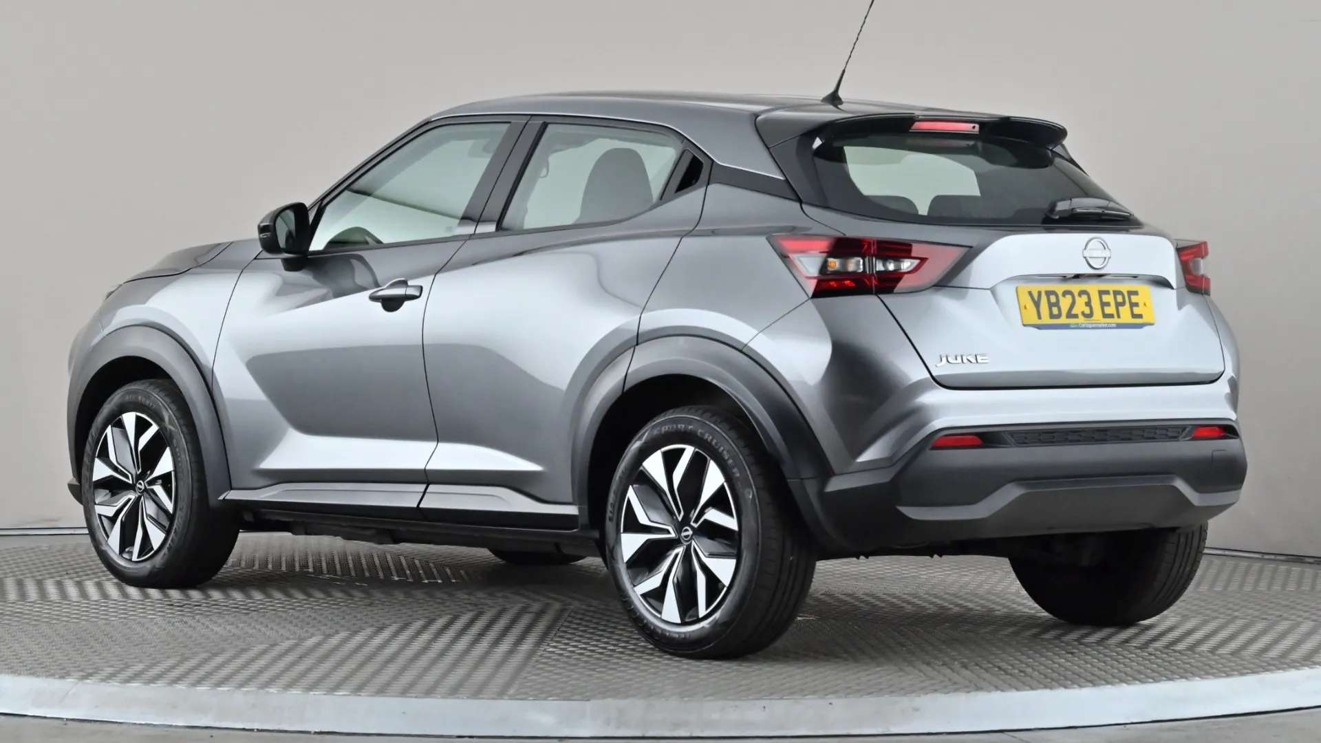 A 2023 NISSAN JUKE 1.0 DiG-T 114 Acenta A 2023 NISSAN JUKE 1.0 DiG-T 114 Acenta
