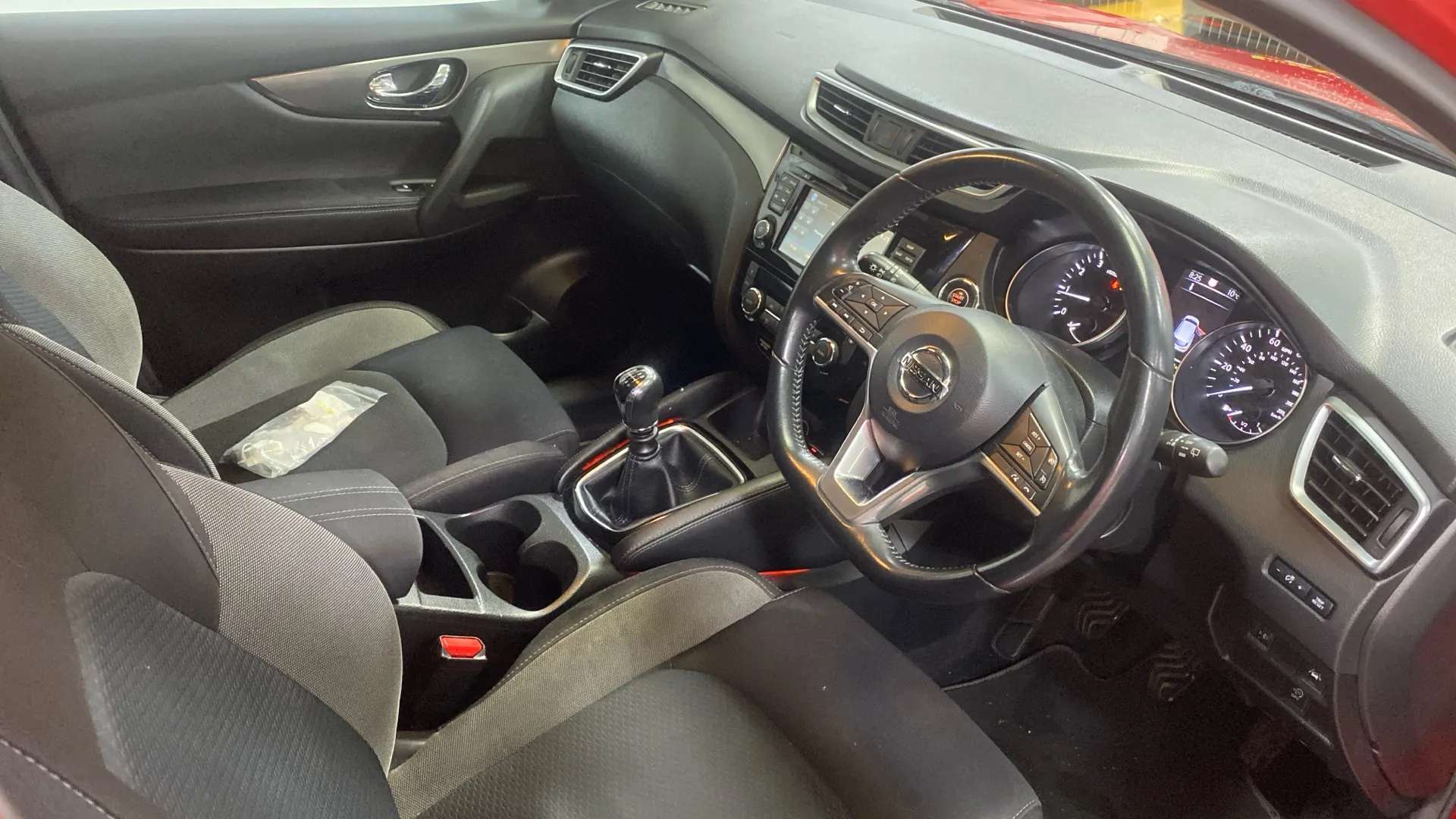 A 2018 NISSAN QASHQAI 1.2 DiG-T N-Connecta A 2018 NISSAN QASHQAI 1.2 DiG-T N-Connecta