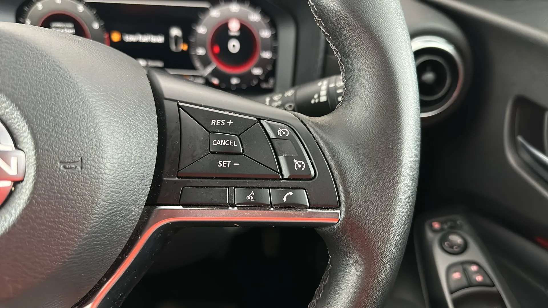 2024 NISSAN JUKE 2024 NISSAN JUKE