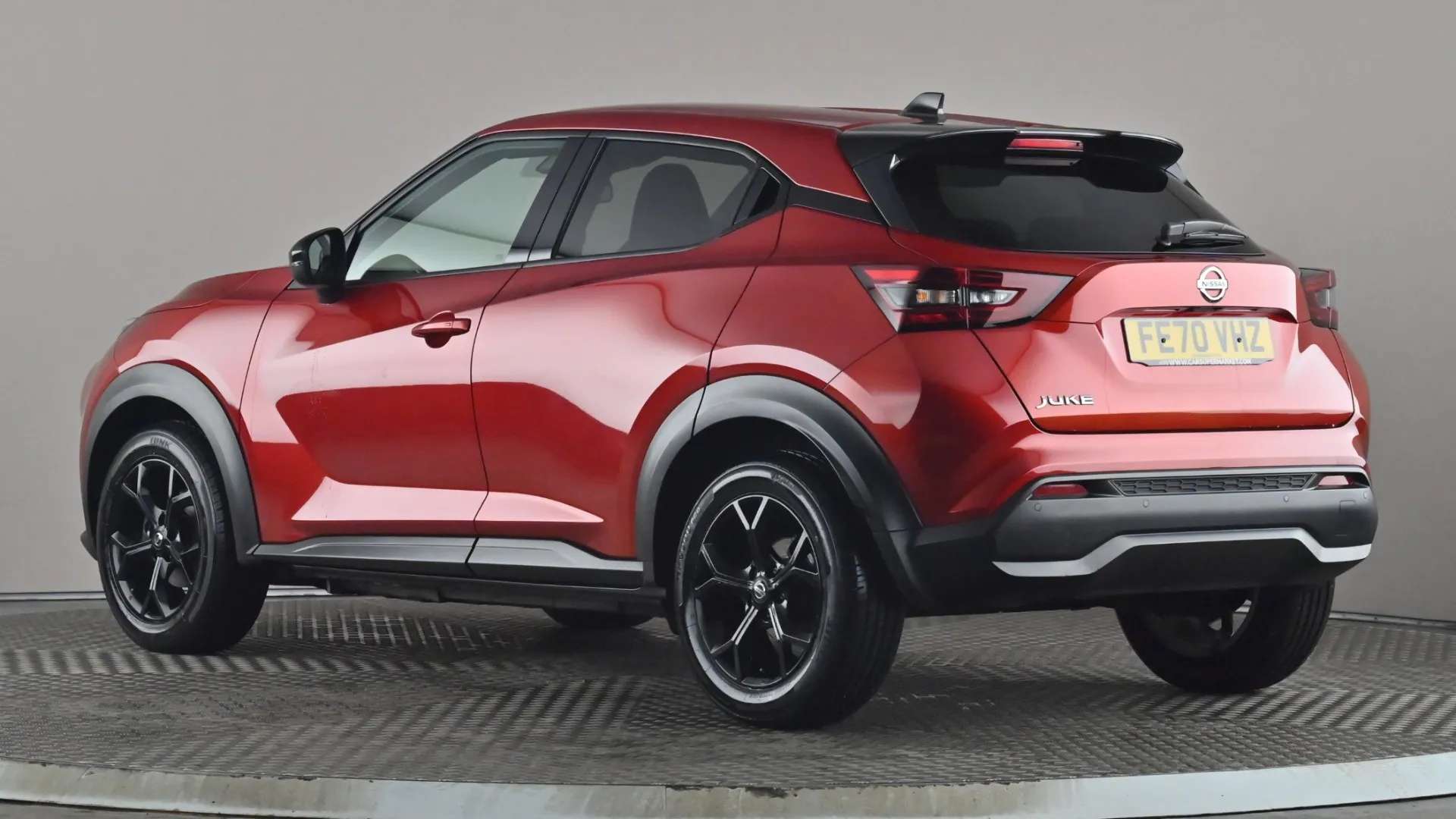 A 2020 NISSAN JUKE 1.0 DiG-T N-Connecta A 2020 NISSAN JUKE 1.0 DiG-T N-Connecta