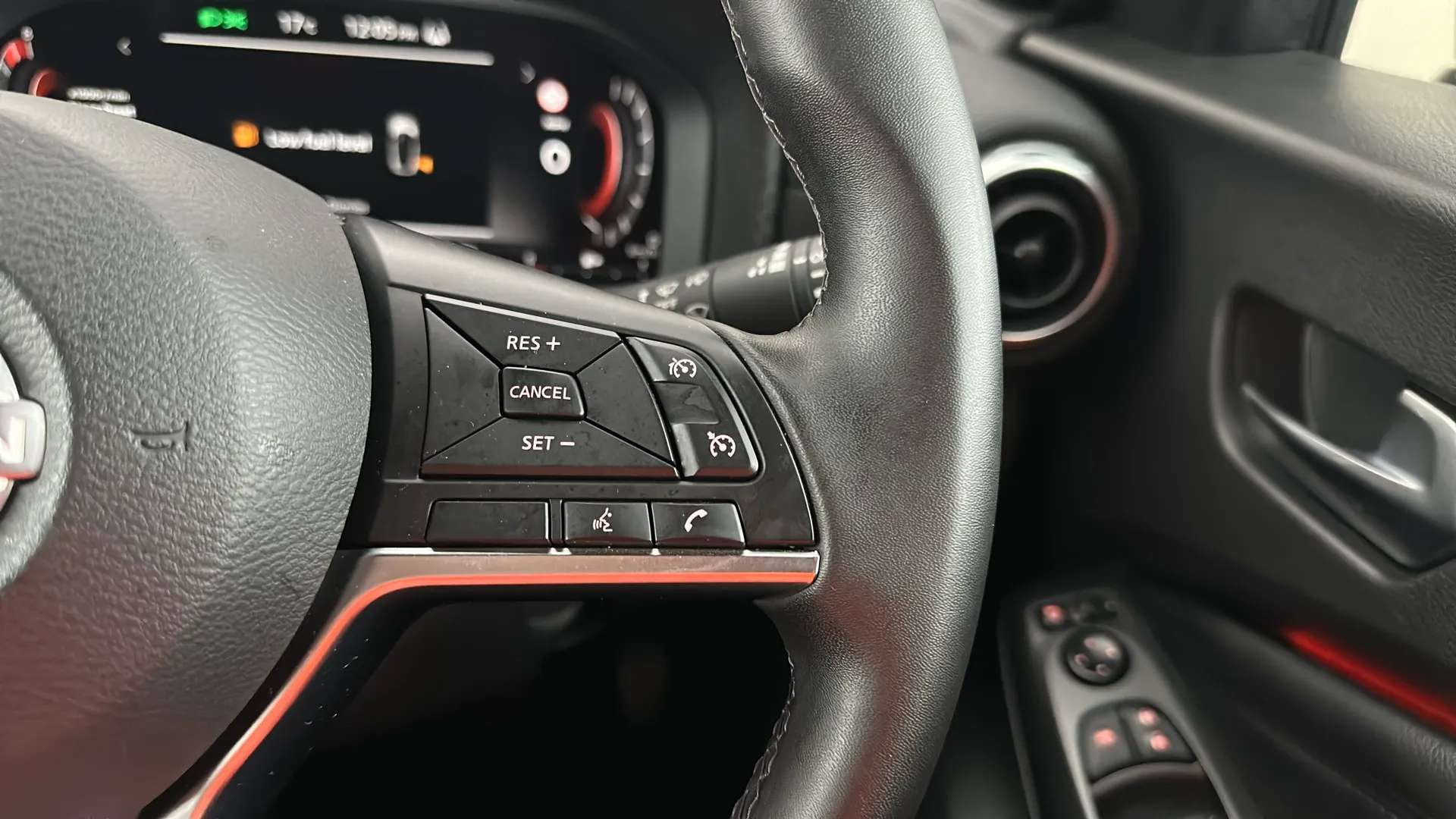 2024 NISSAN JUKE 2024 NISSAN JUKE