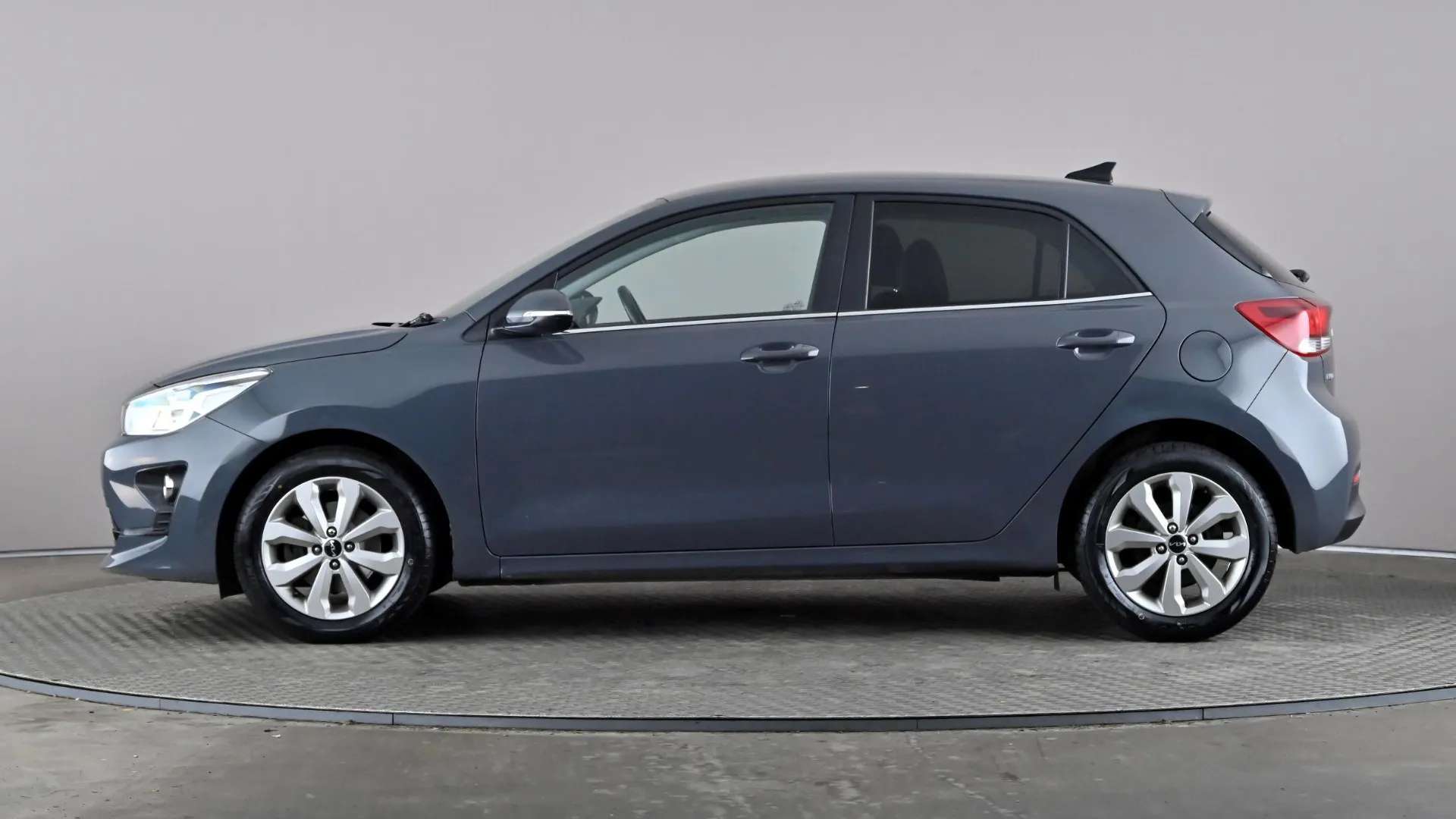 A 2022 KIA RIO 1.0 T GDi 48V 118 3 A 2022 KIA RIO 1.0 T GDi 48V 118 3