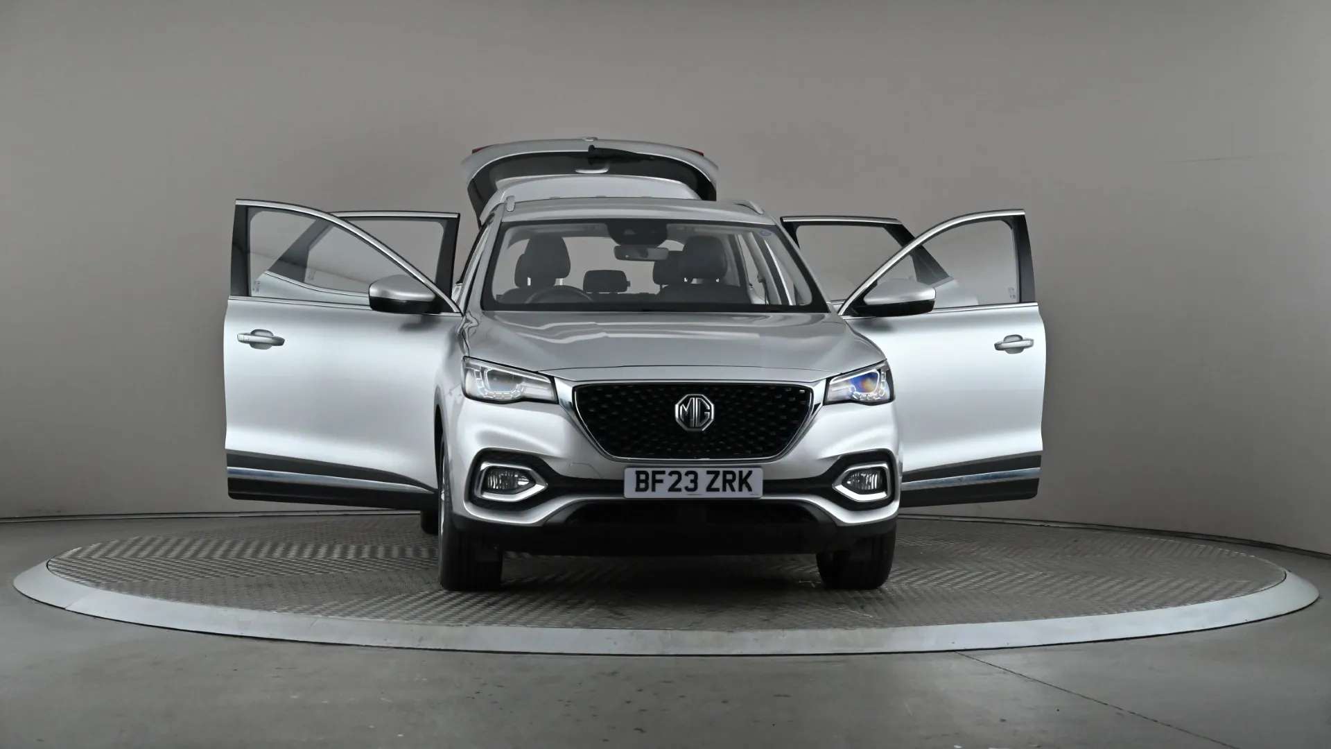 2023 MG MOTOR UK HS 2023 MG MOTOR UK HS
