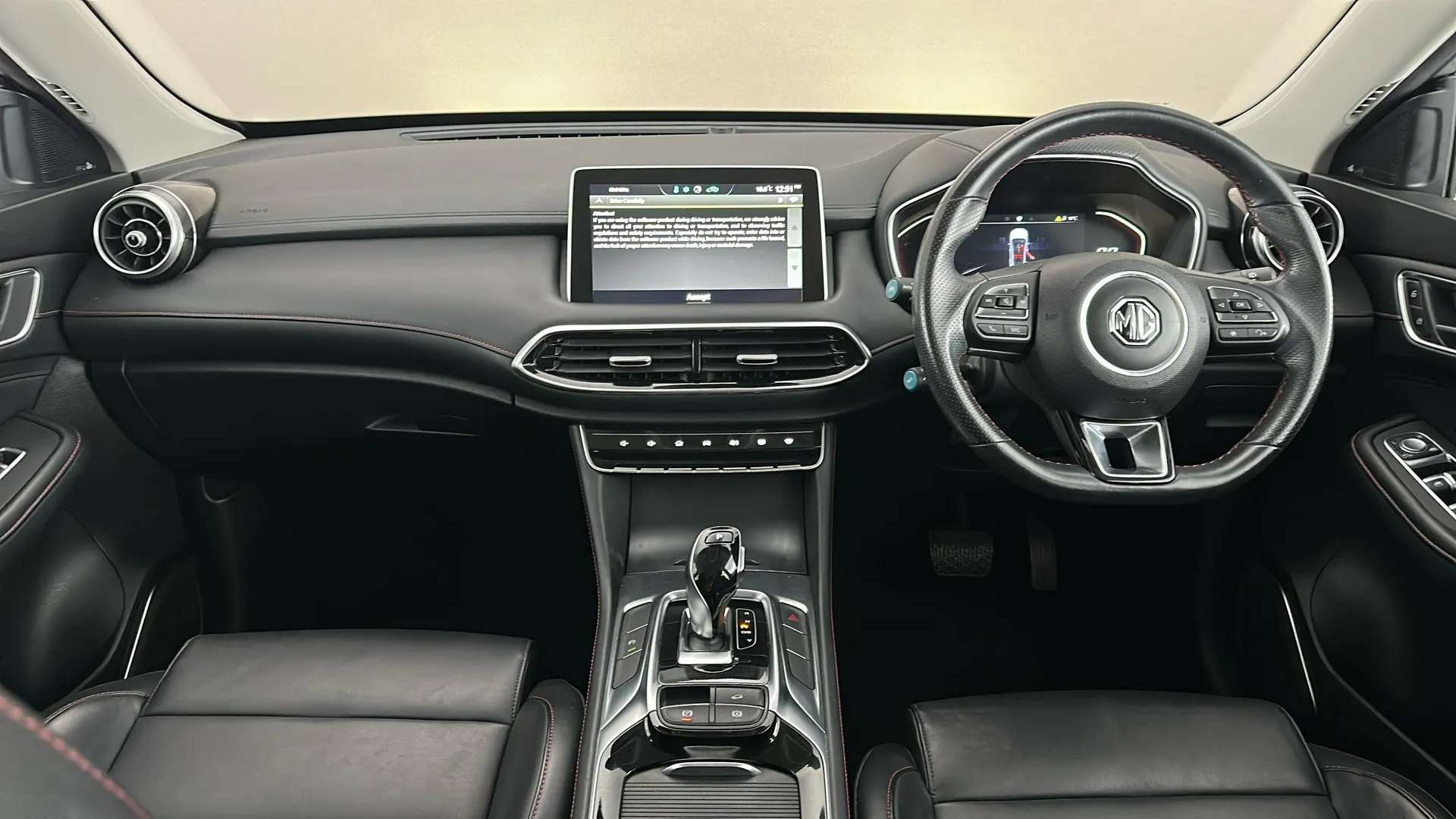 2023 MG MOTOR UK HS 2023 MG MOTOR UK HS