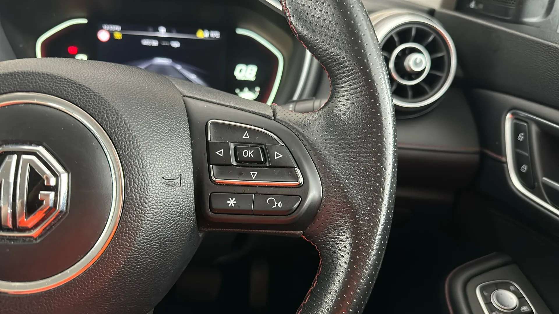 2023 MG MOTOR UK HS 2023 MG MOTOR UK HS