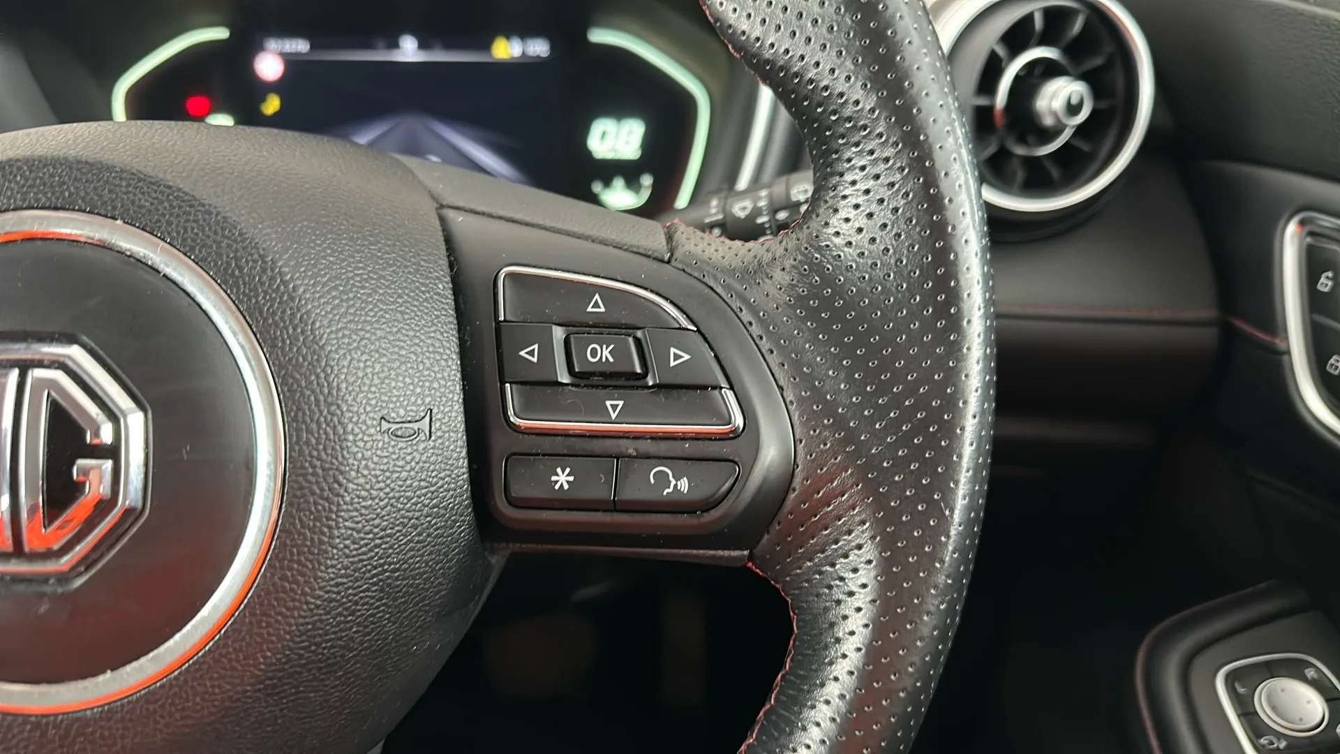 2023 MG MOTOR UK HS 2023 MG MOTOR UK HS