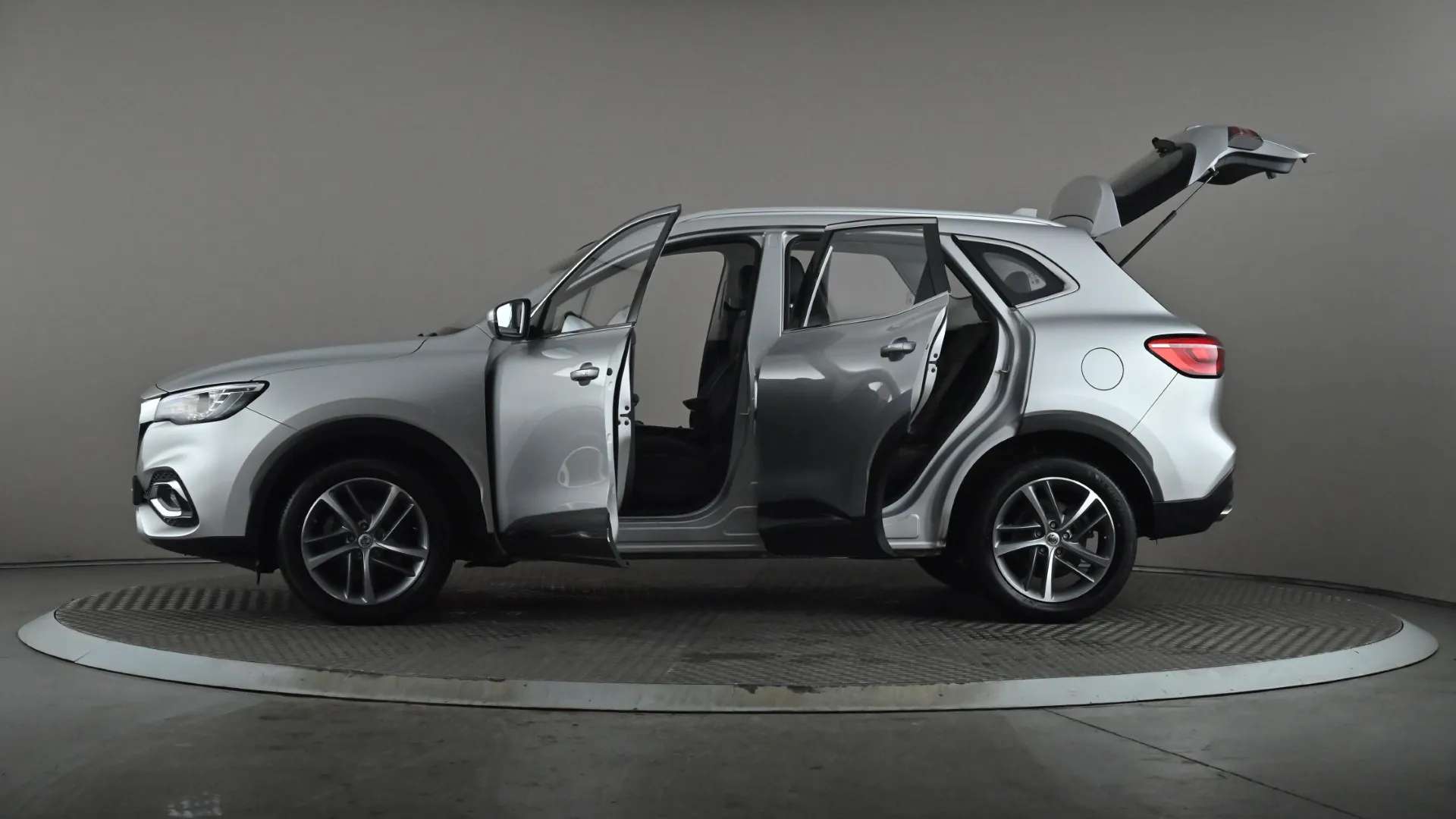 2023 MG MOTOR UK HS 2023 MG MOTOR UK HS