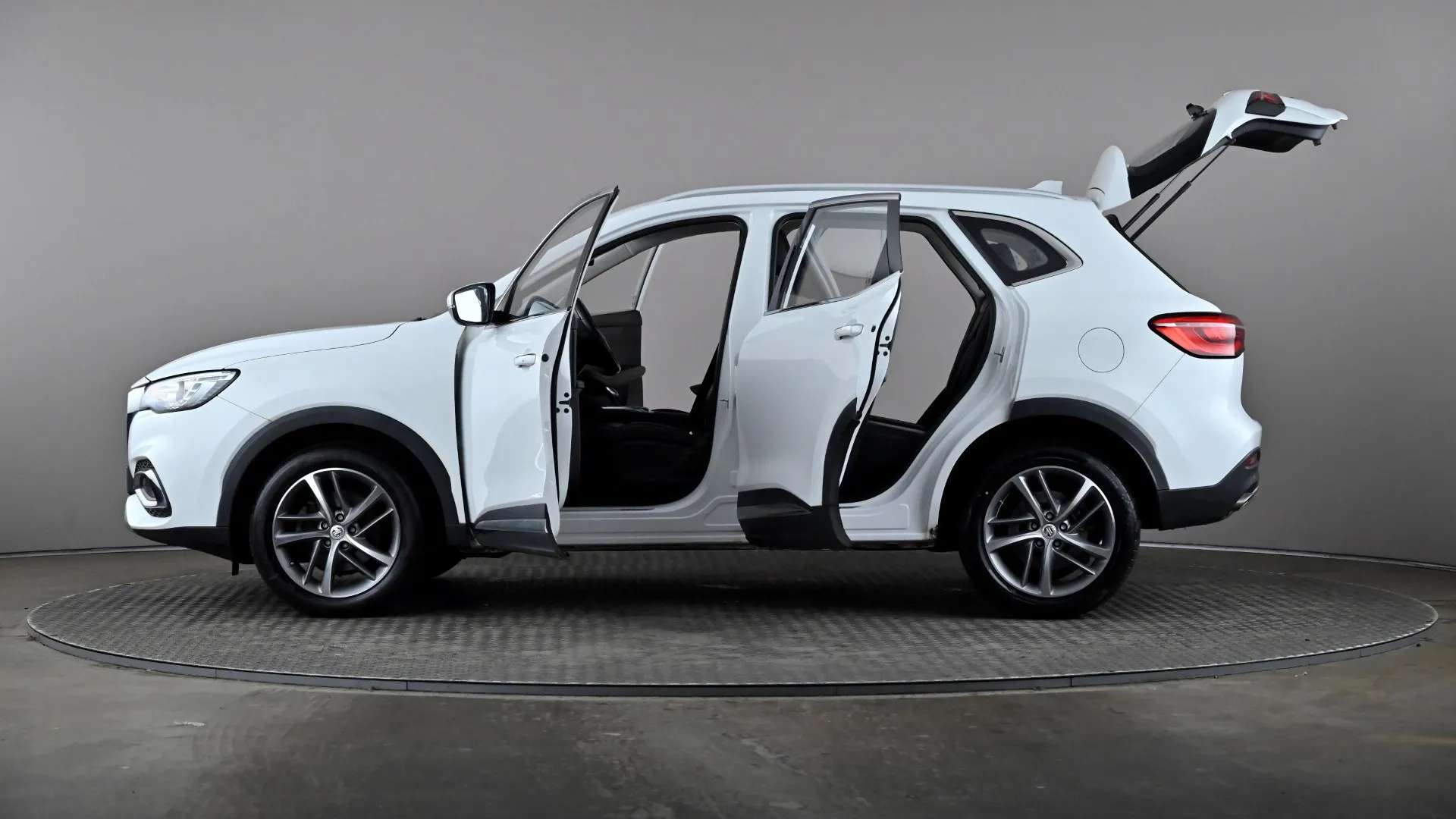 2023 MG MOTOR UK HS 2023 MG MOTOR UK HS