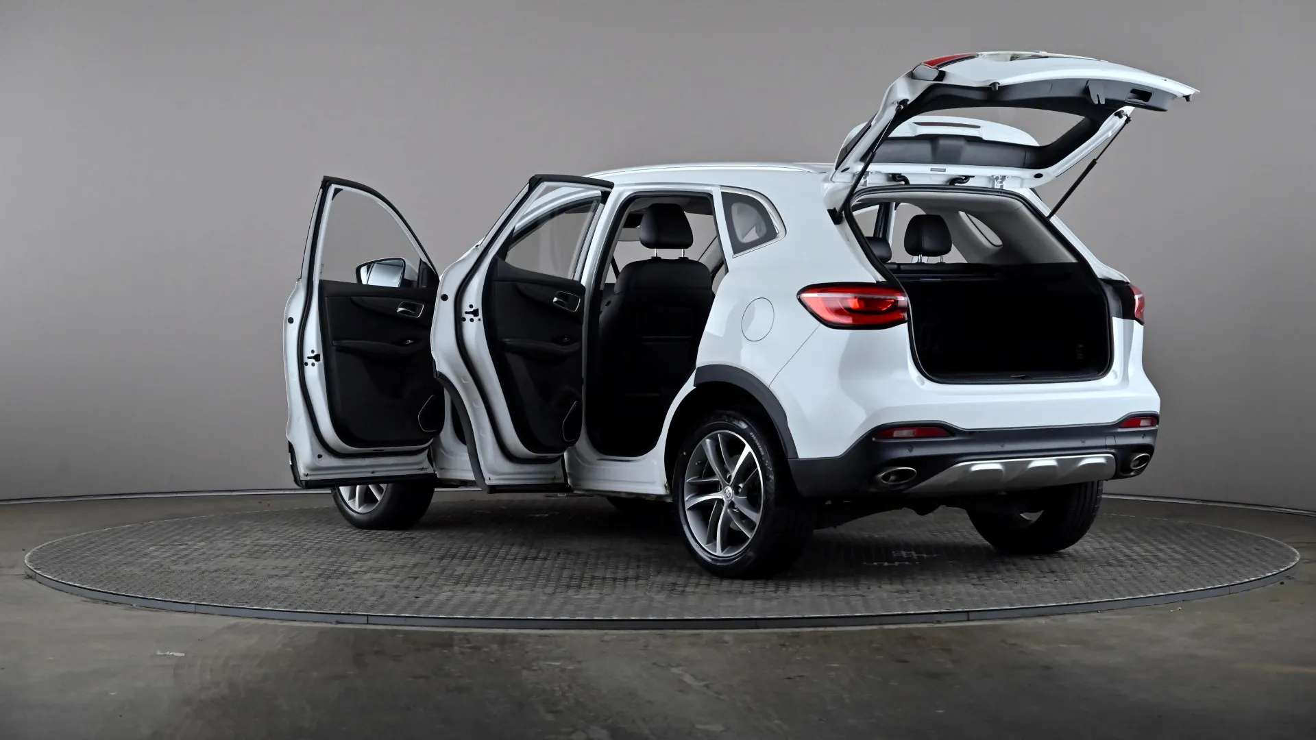 2023 MG MOTOR UK HS 2023 MG MOTOR UK HS