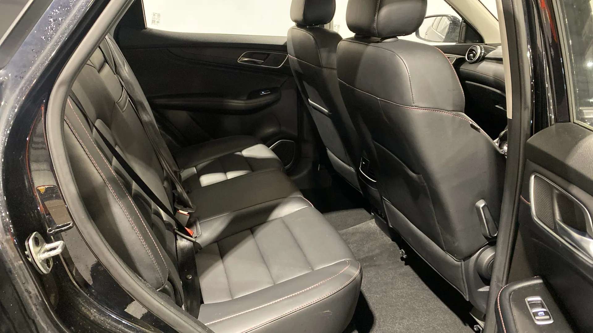 2022 MG MOTOR UK HS 2022 MG MOTOR UK HS