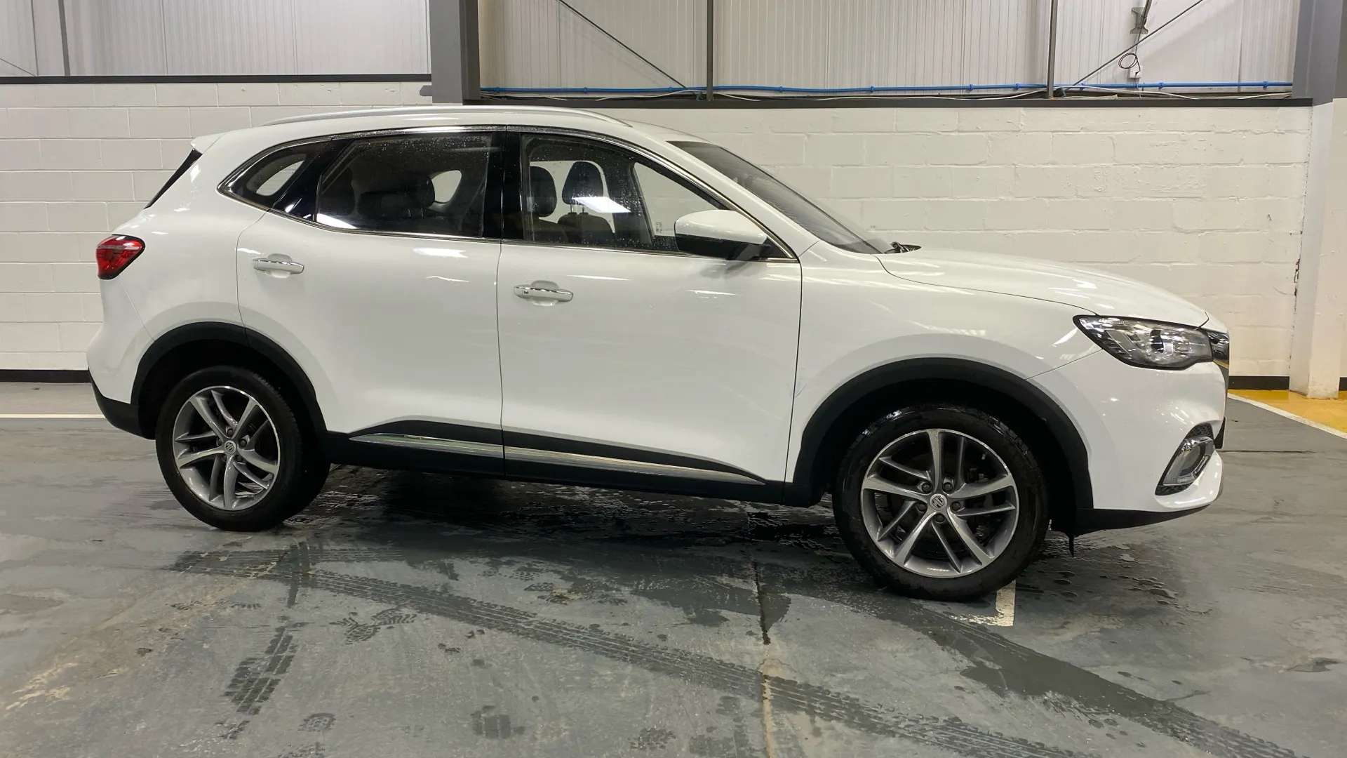 A 2022 MG MOTOR UK HS 1.5 T-GDI Excite DCT A 2022 MG MOTOR UK HS 1.5 T-GDI Excite DCT