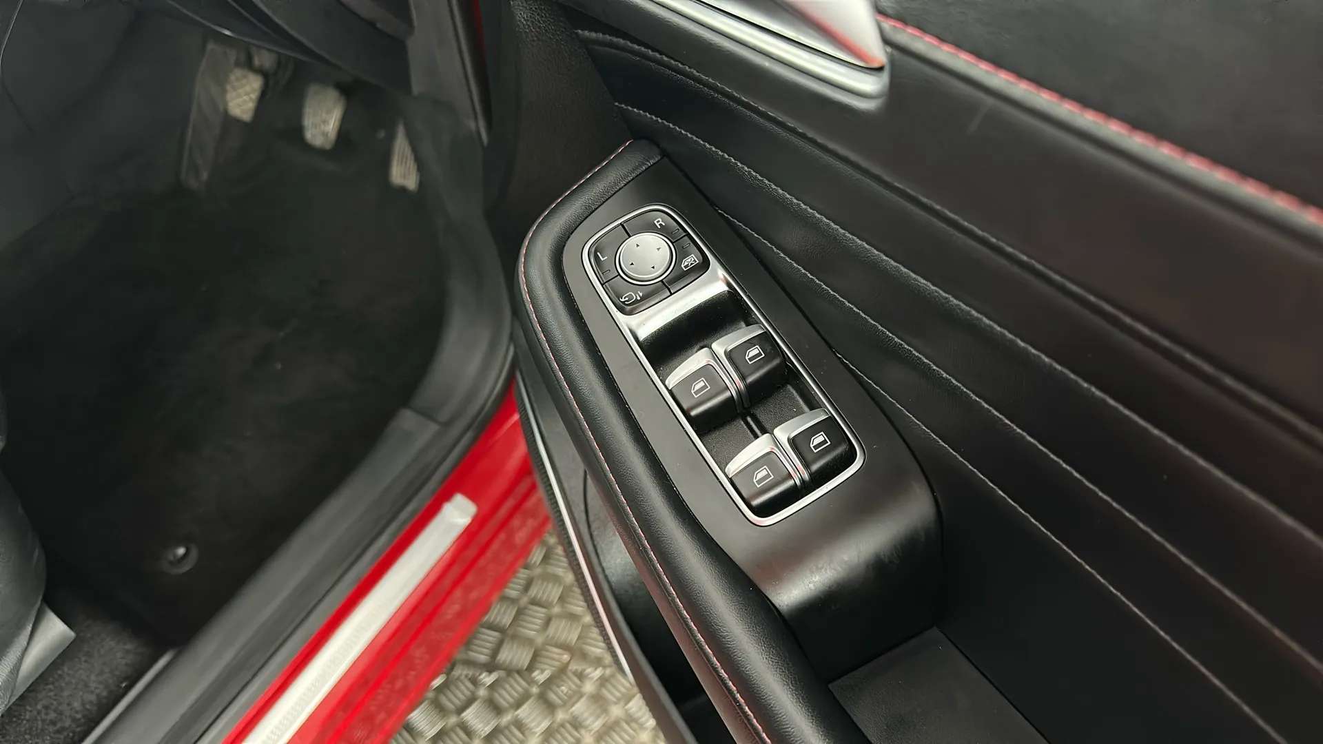2023 MG MOTOR UK HS 2023 MG MOTOR UK HS