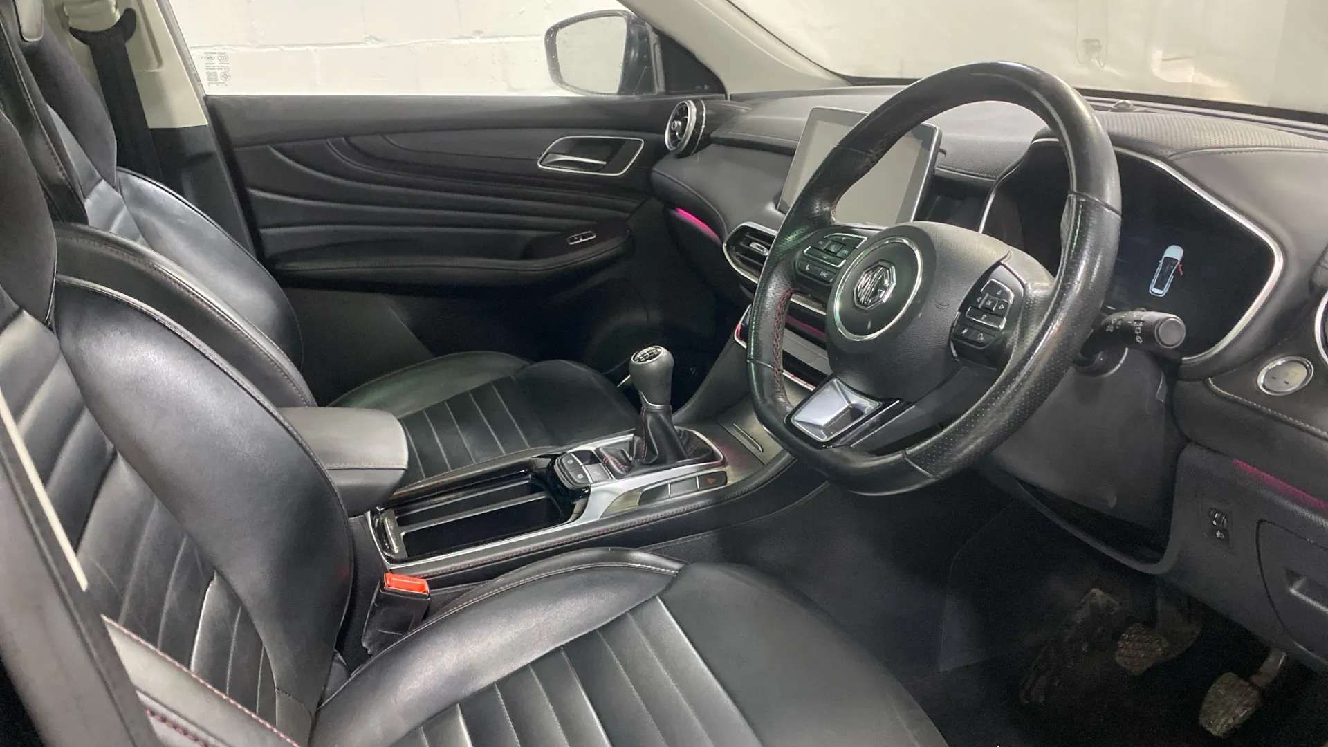 A 2022 MG MOTOR UK HS 1.5 T-GDI Exclusive A 2022 MG MOTOR UK HS 1.5 T-GDI Exclusive