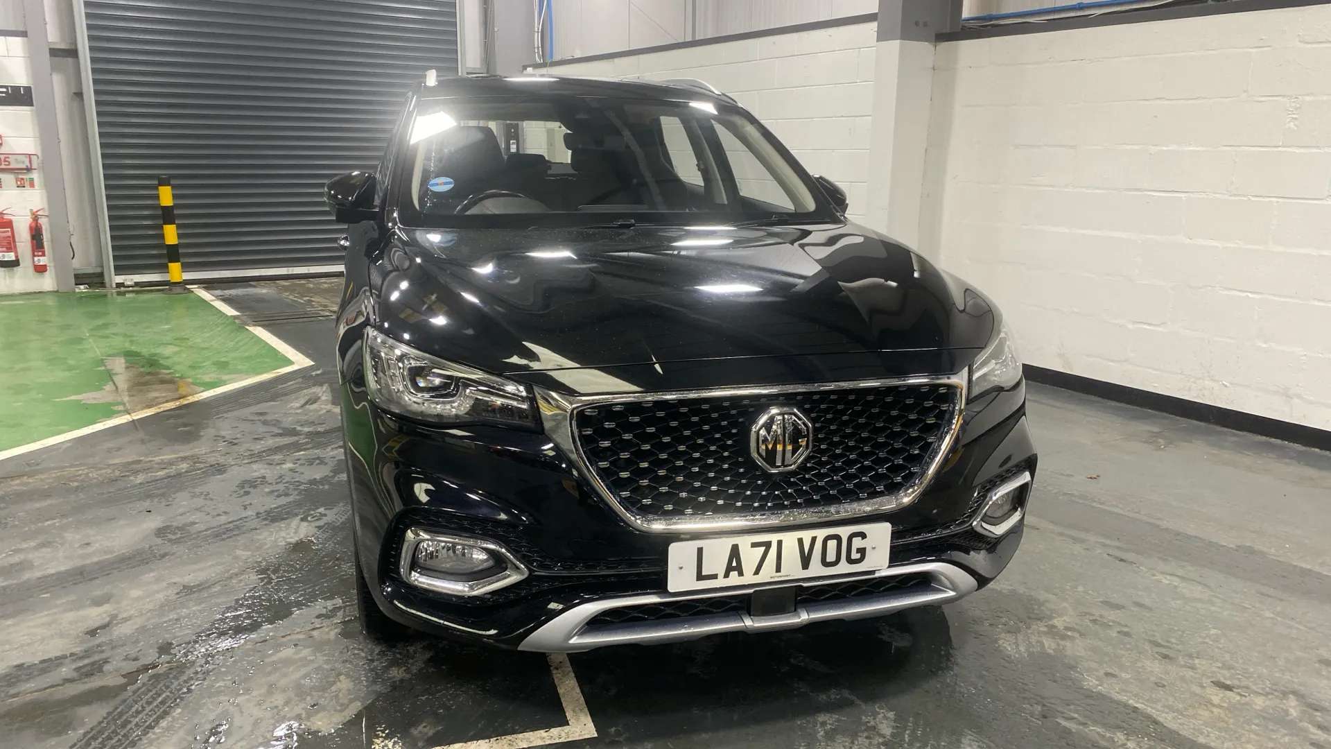 A 2022 MG MOTOR UK HS 1.5 T-GDI Exclusive A 2022 MG MOTOR UK HS 1.5 T-GDI Exclusive