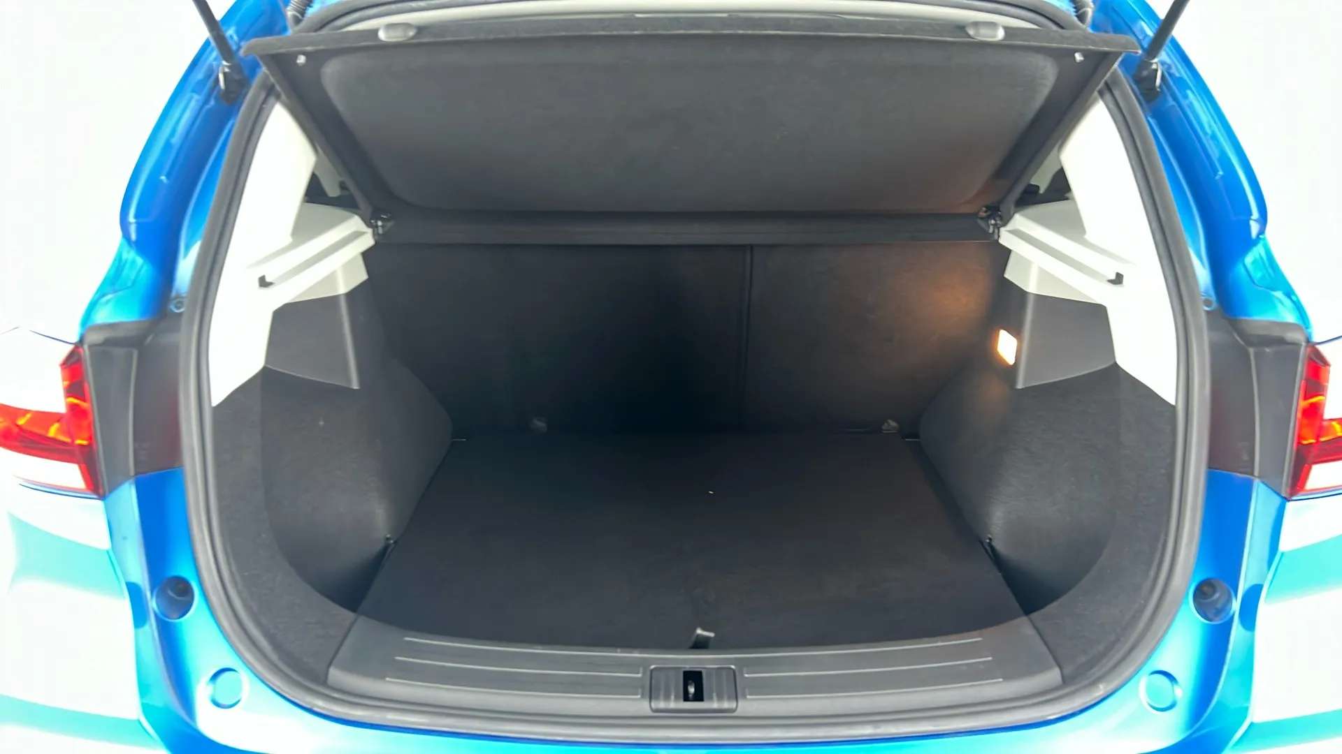 2023 MG MOTOR UK ZS 2023 MG MOTOR UK ZS