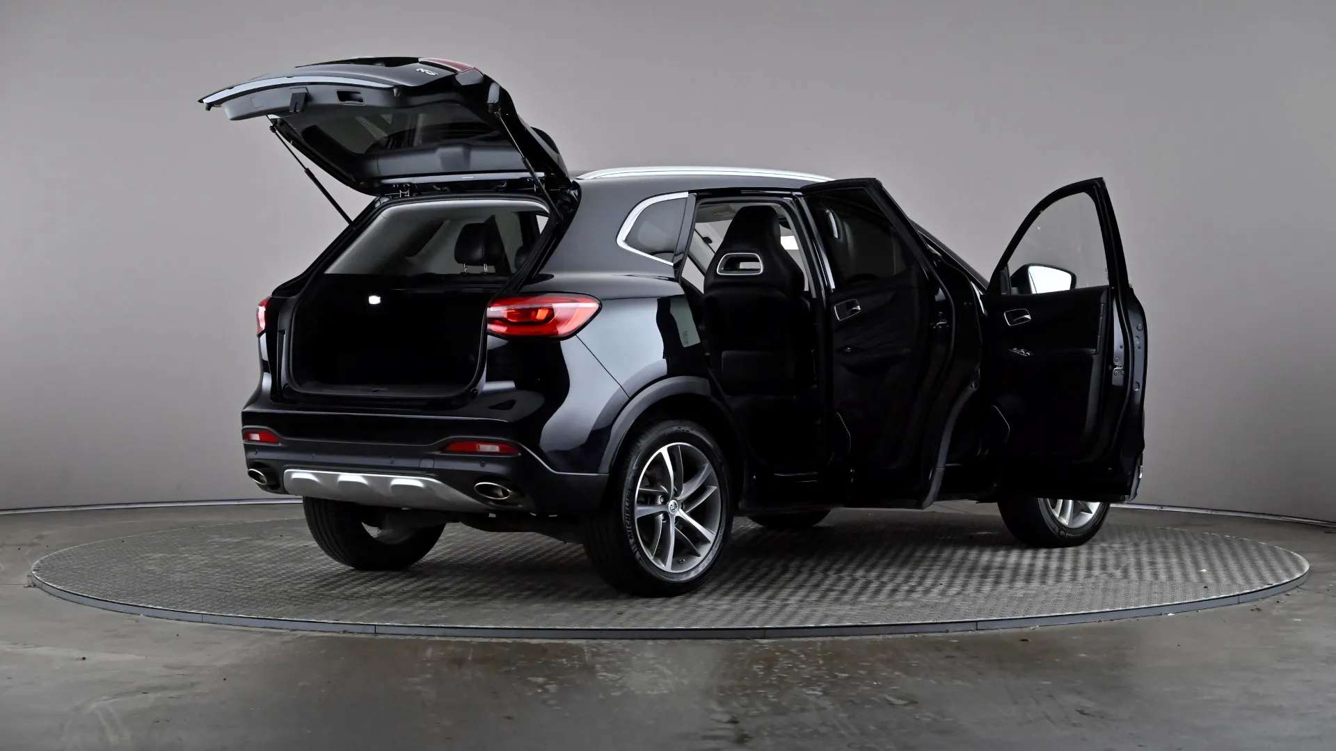 2022 MG MOTOR UK HS 2022 MG MOTOR UK HS