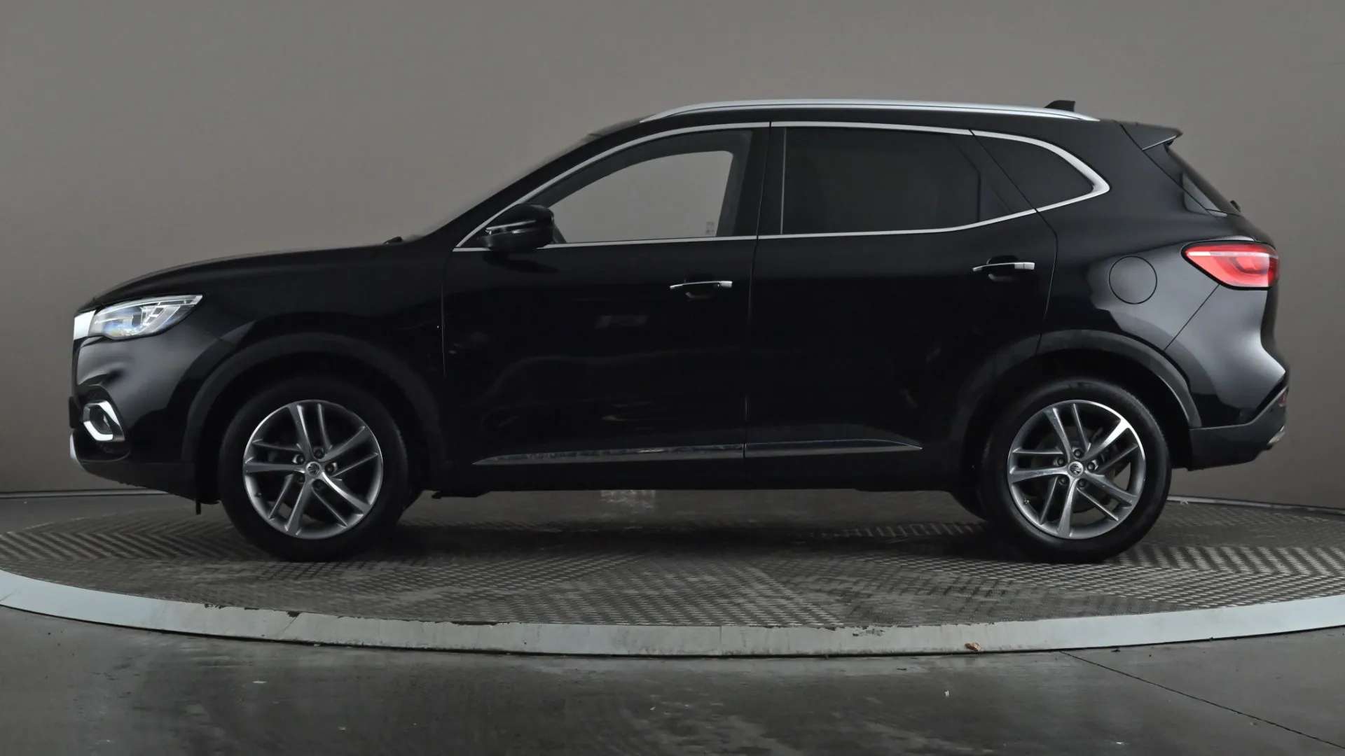 A 2022 MG MOTOR UK HS 1.5 T-GDI Exclusive A 2022 MG MOTOR UK HS 1.5 T-GDI Exclusive