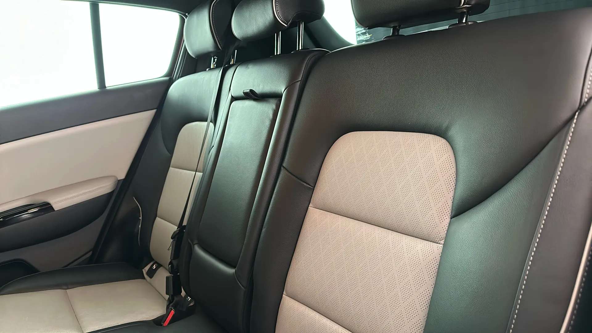 2017 KIA SPORTAGE 2017 KIA SPORTAGE