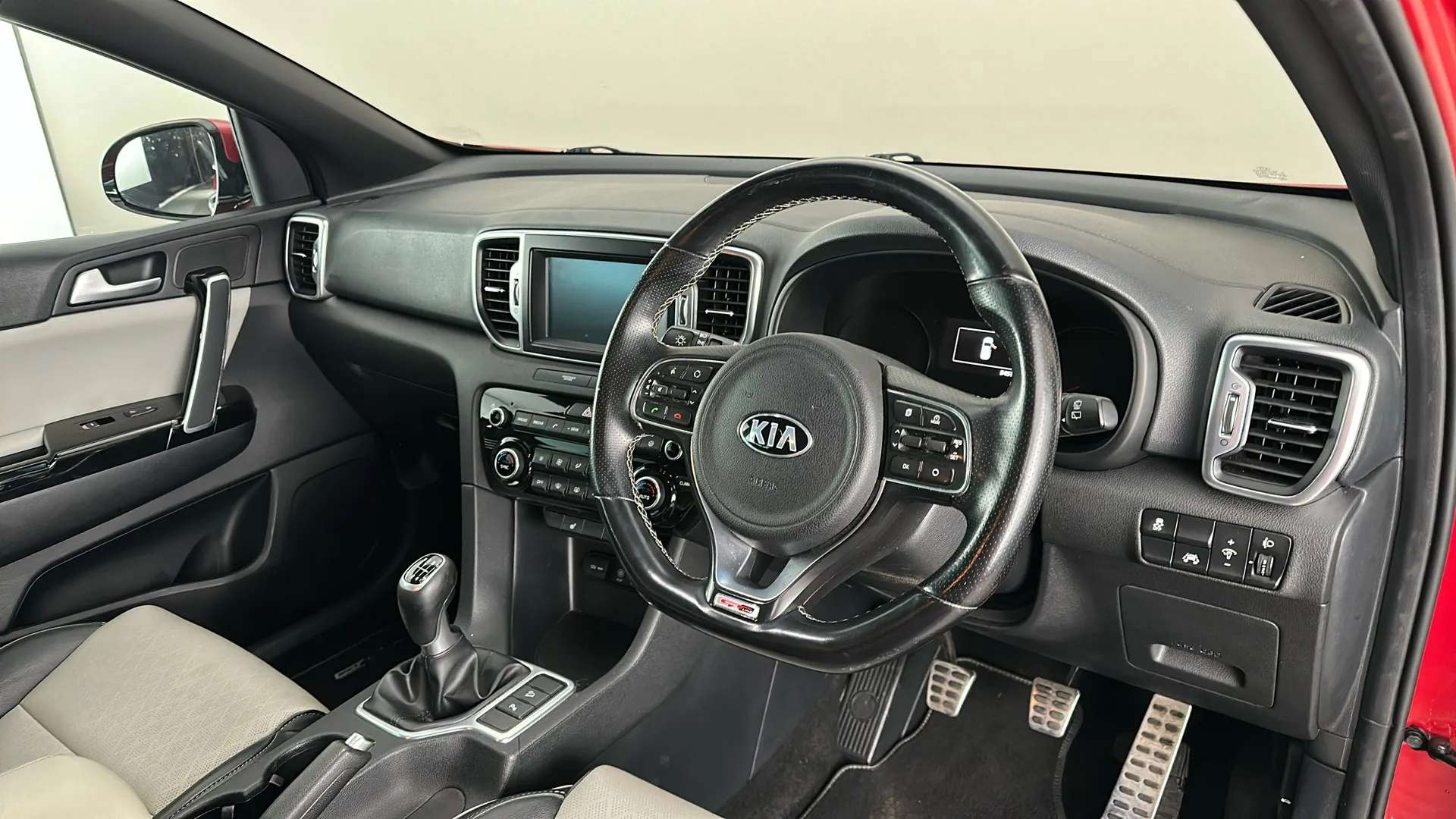 2017 KIA SPORTAGE 2017 KIA SPORTAGE