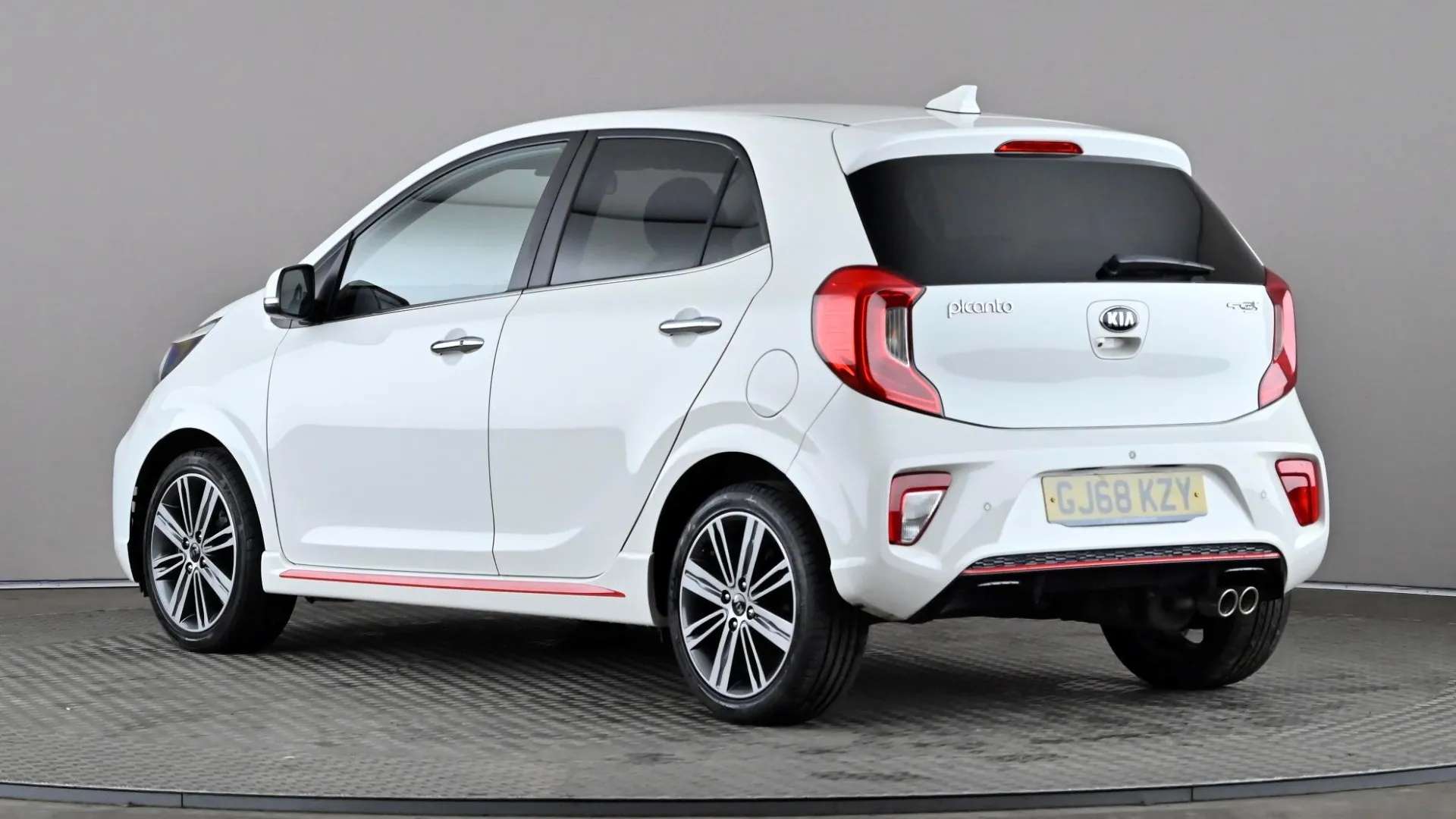 A 2018 KIA PICANTO 1.0T GDi GT-line S A 2018 KIA PICANTO 1.0T GDi GT-line S
