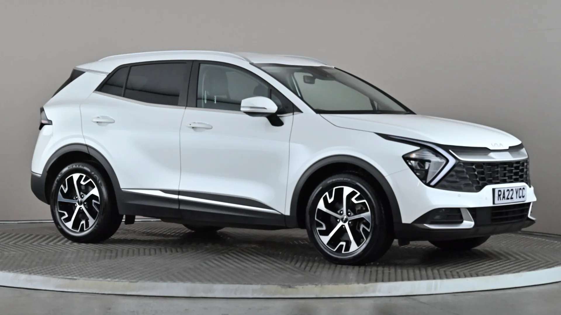 A 2022 KIA SPORTAGE 1.6T GDi HEV 3 Auto A 2022 KIA SPORTAGE 1.6T GDi HEV 3 Auto