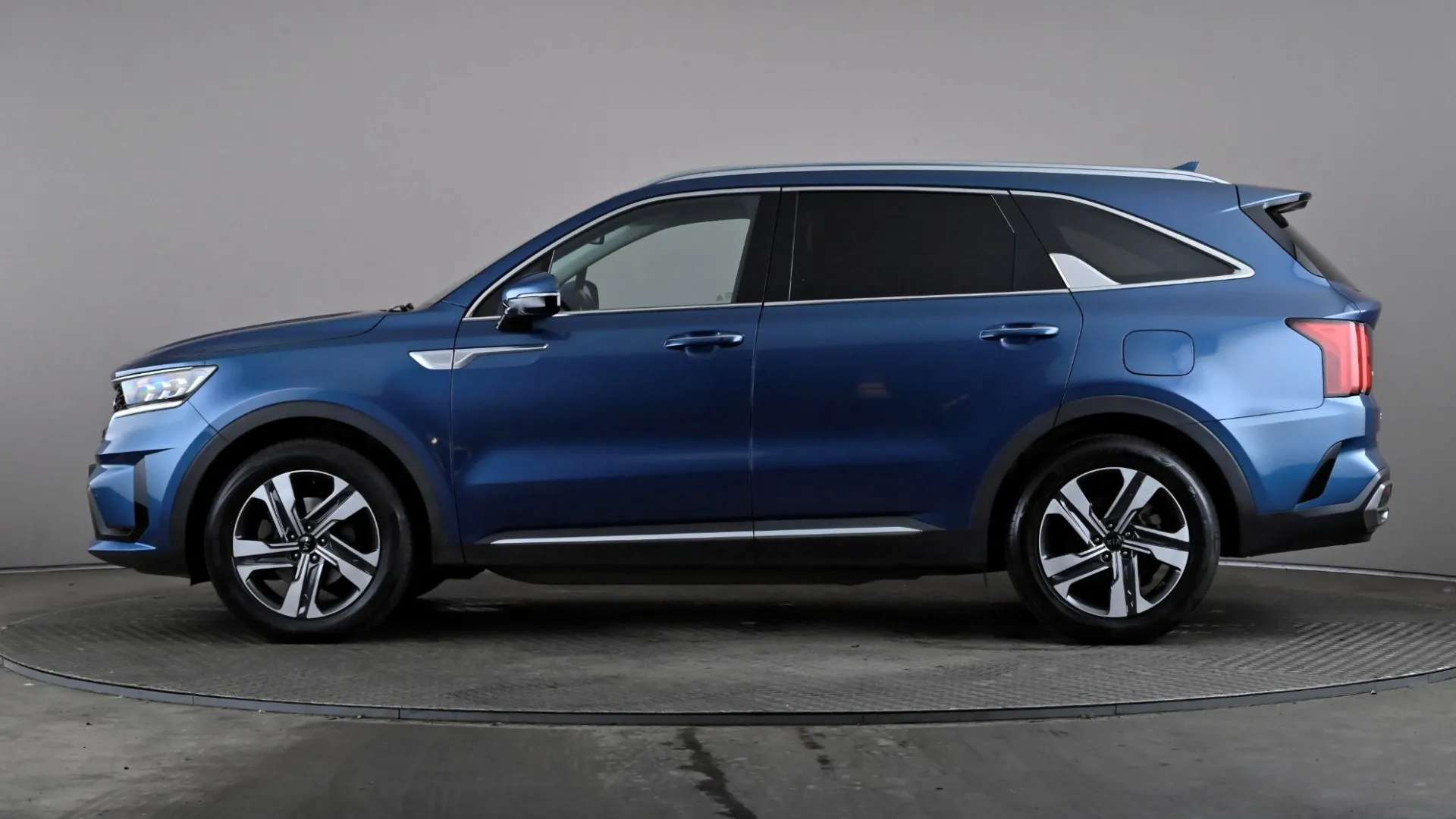 A 2020 KIA SORENTO 1.6 T-GDi HEV 3 Auto A 2020 KIA SORENTO 1.6 T-GDi HEV 3 Auto