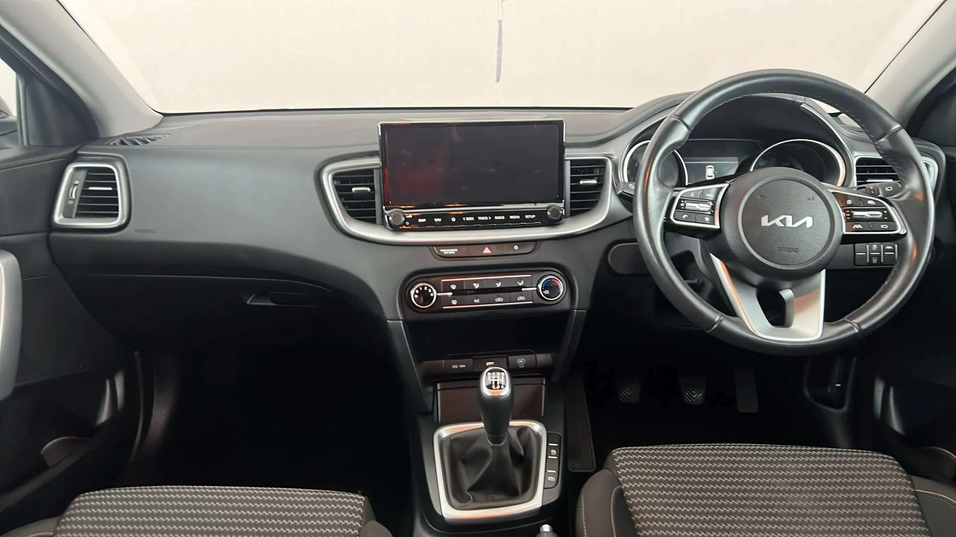 2024 KIA CEED 2024 KIA CEED