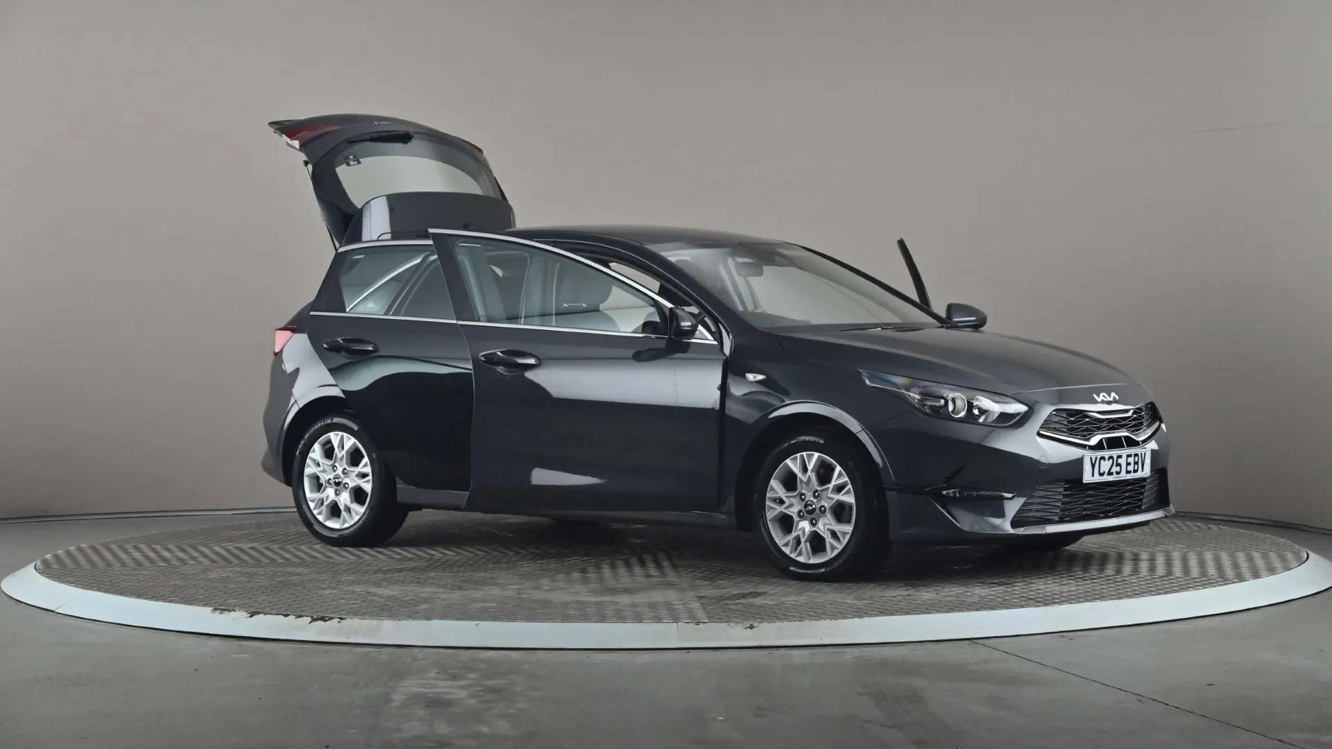 2025 KIA CEED 2025 KIA CEED