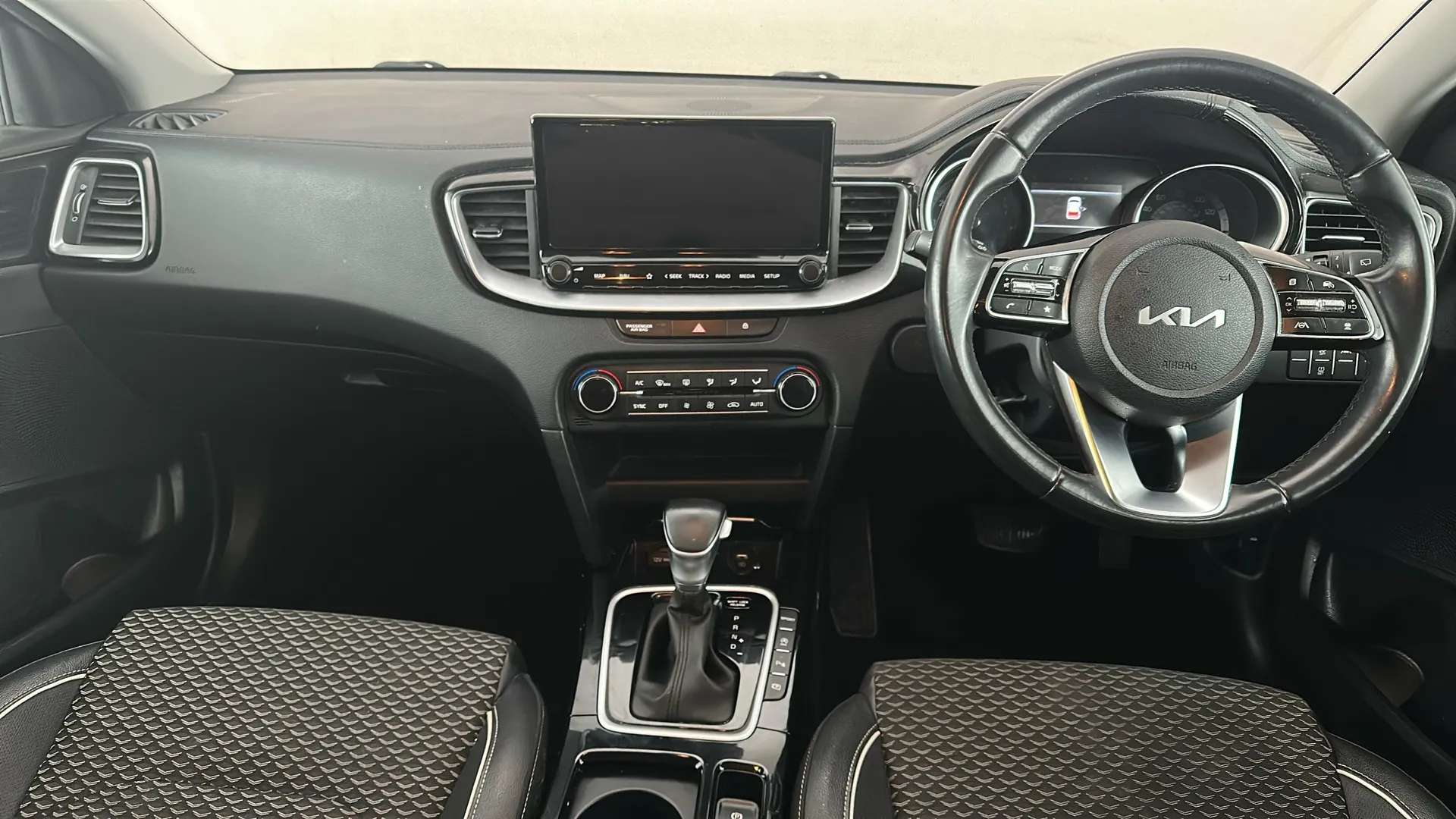 2021 KIA CEED 2021 KIA CEED