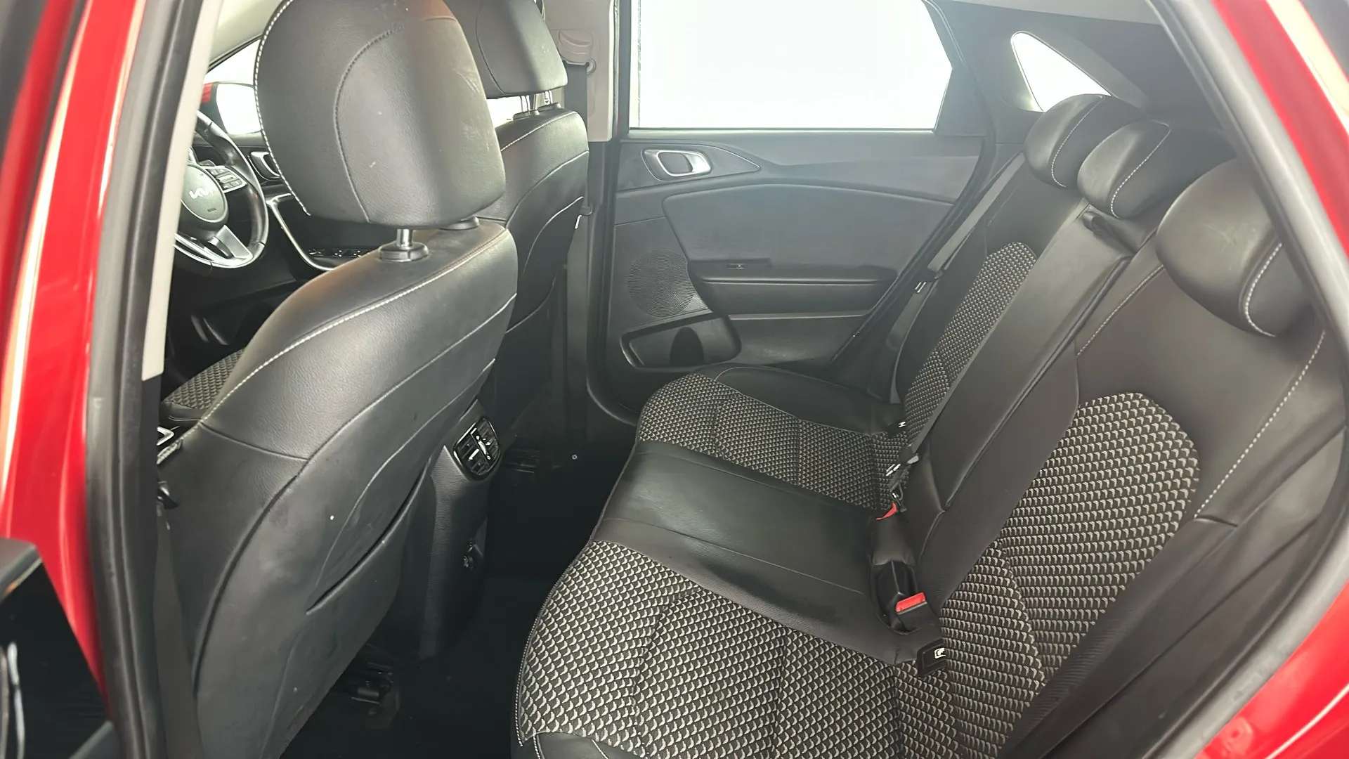 2021 KIA CEED 2021 KIA CEED