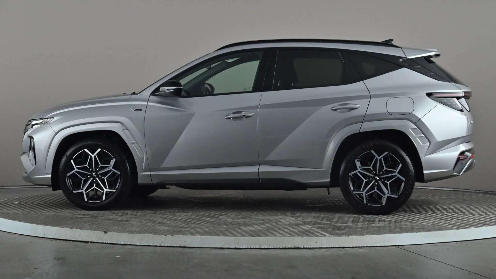 A 2022 HYUNDAI TUCSON 1.6 TGDi N Line 2WD A 2022 HYUNDAI TUCSON 1.6 TGDi N Line 2WD